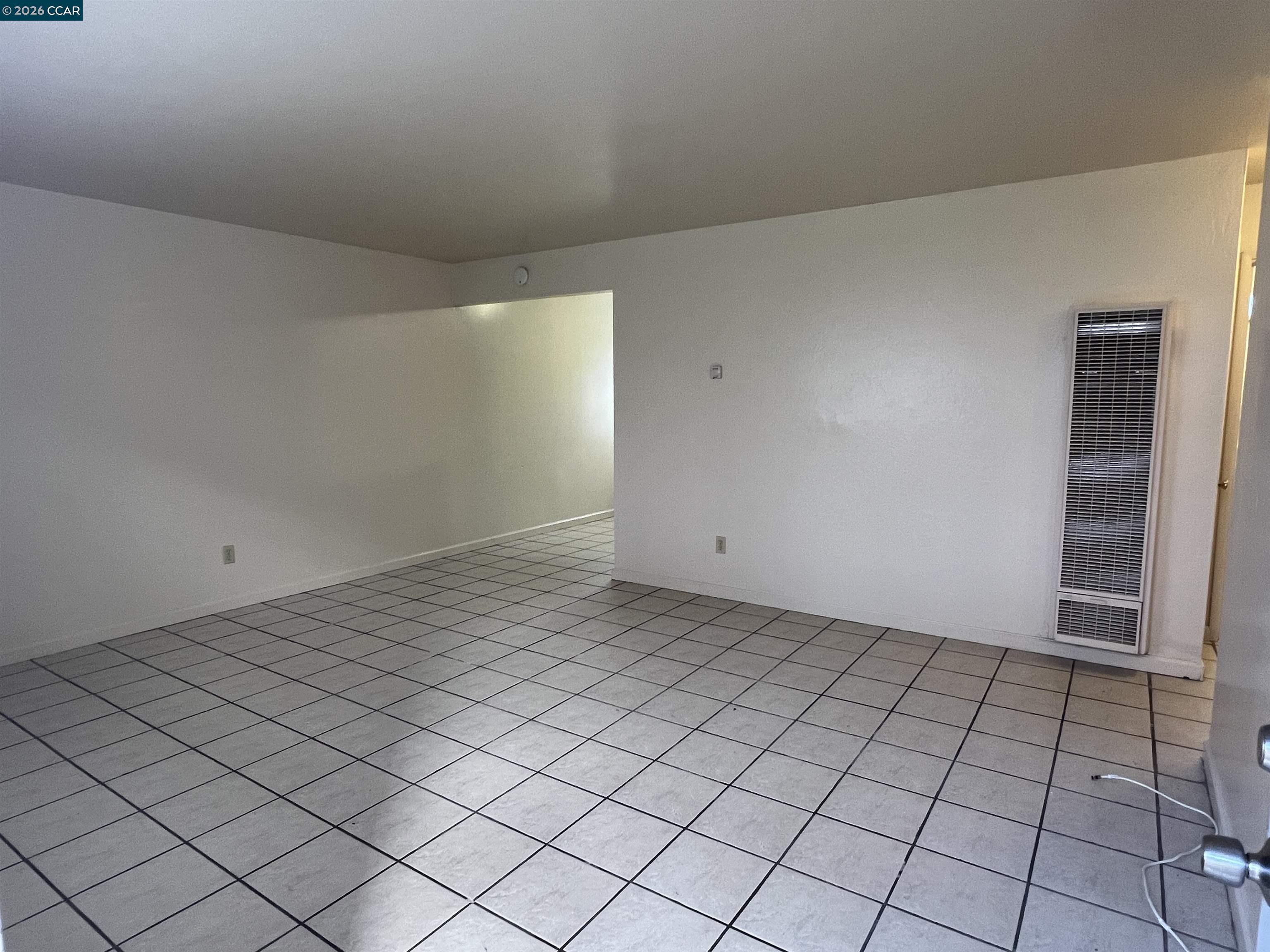 Detail Gallery Image 4 of 12 For 1515 Roosevelt Ave #1513,  Richmond,  CA 94801 - 2 Beds | 1 Baths