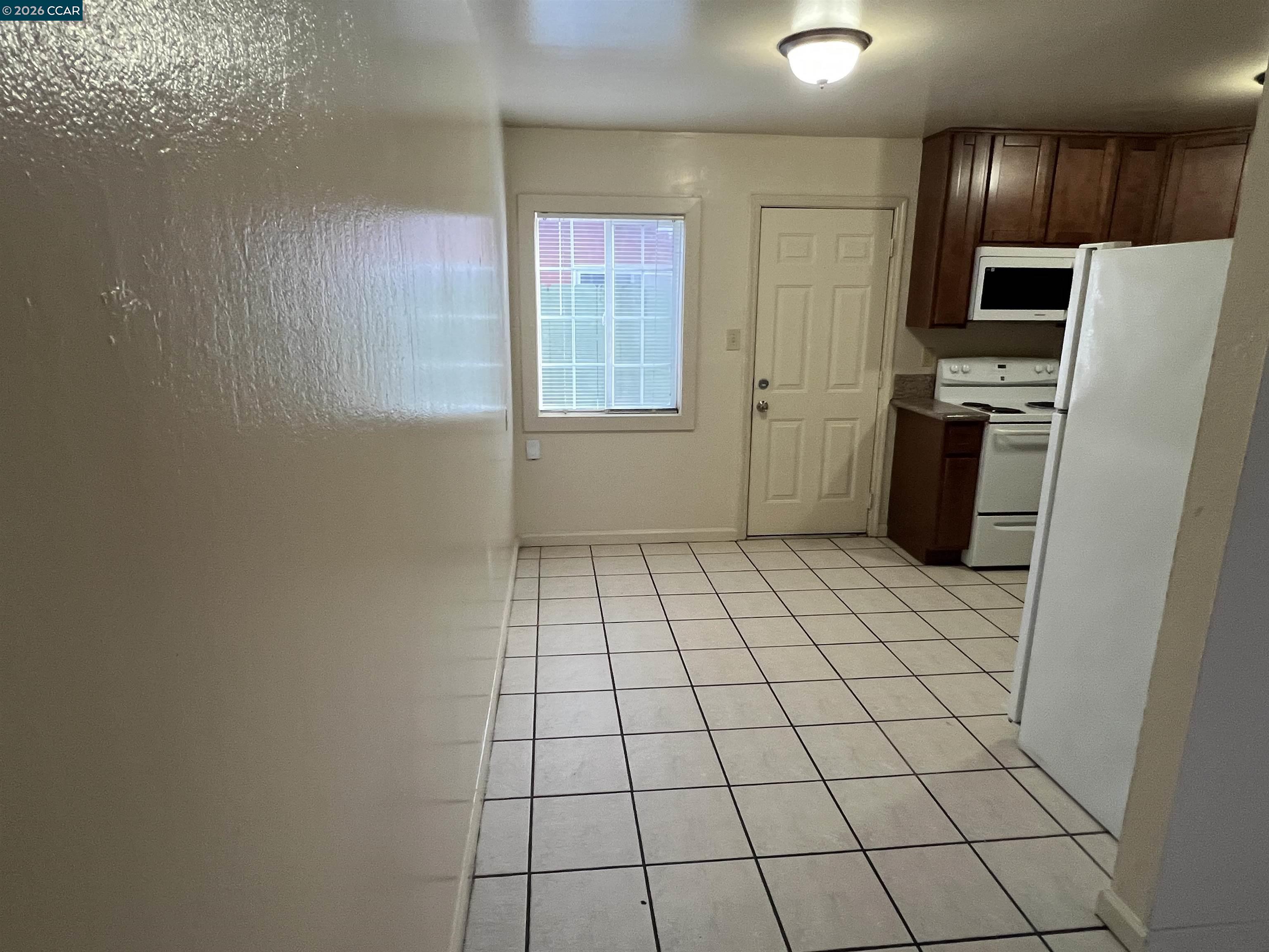 Detail Gallery Image 5 of 12 For 1515 Roosevelt Ave #1513,  Richmond,  CA 94801 - 2 Beds | 1 Baths