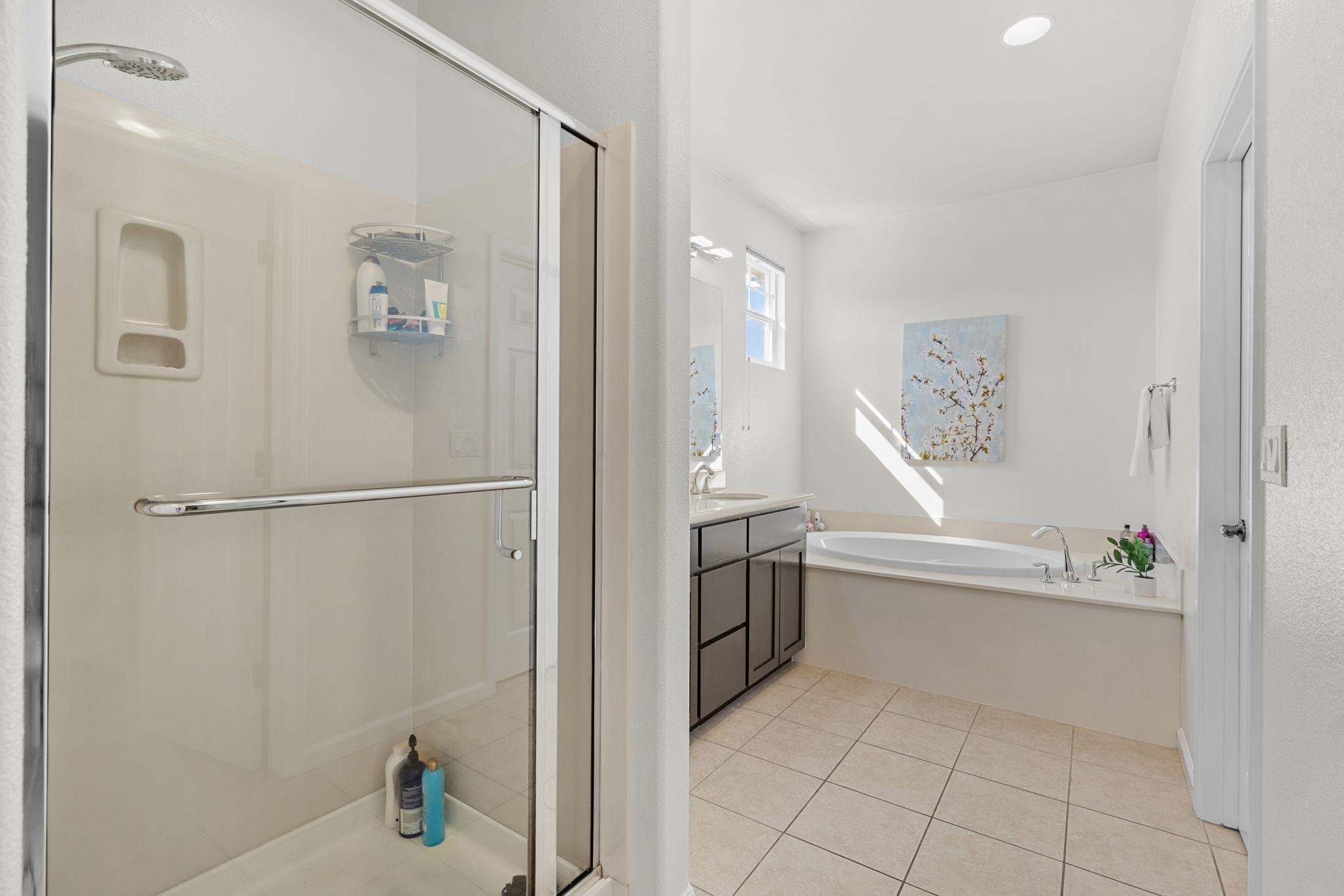 Detail Gallery Image 18 of 32 For 663 Falling Star Drive, Martinez,  CA 94553 - 3 Beds | 2/1 Baths