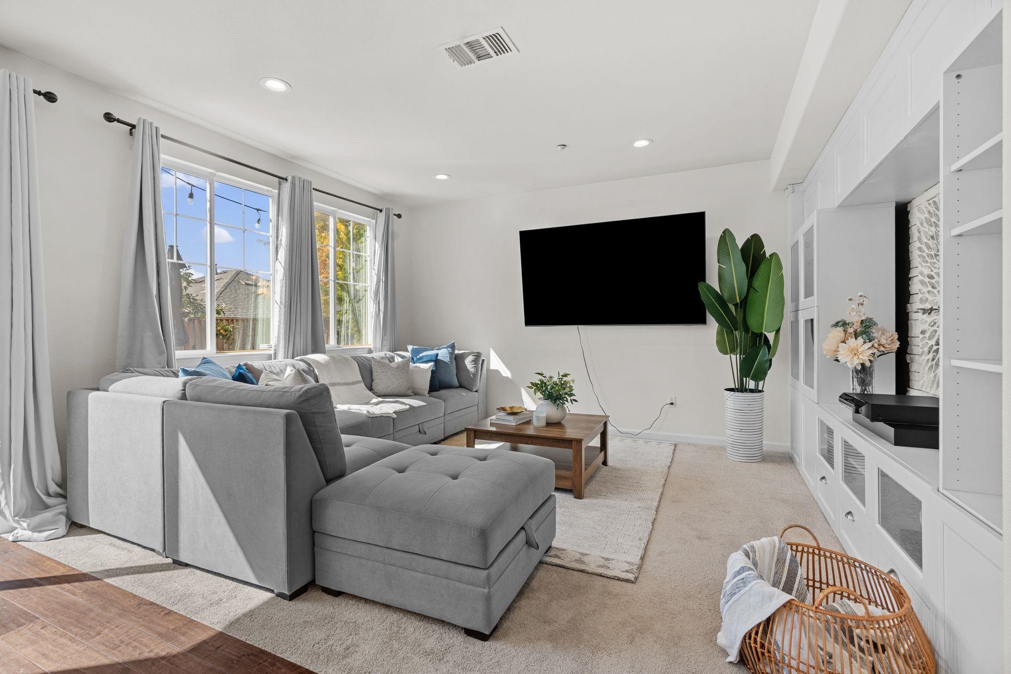 Detail Gallery Image 10 of 32 For 663 Falling Star Drive, Martinez,  CA 94553 - 3 Beds | 2/1 Baths