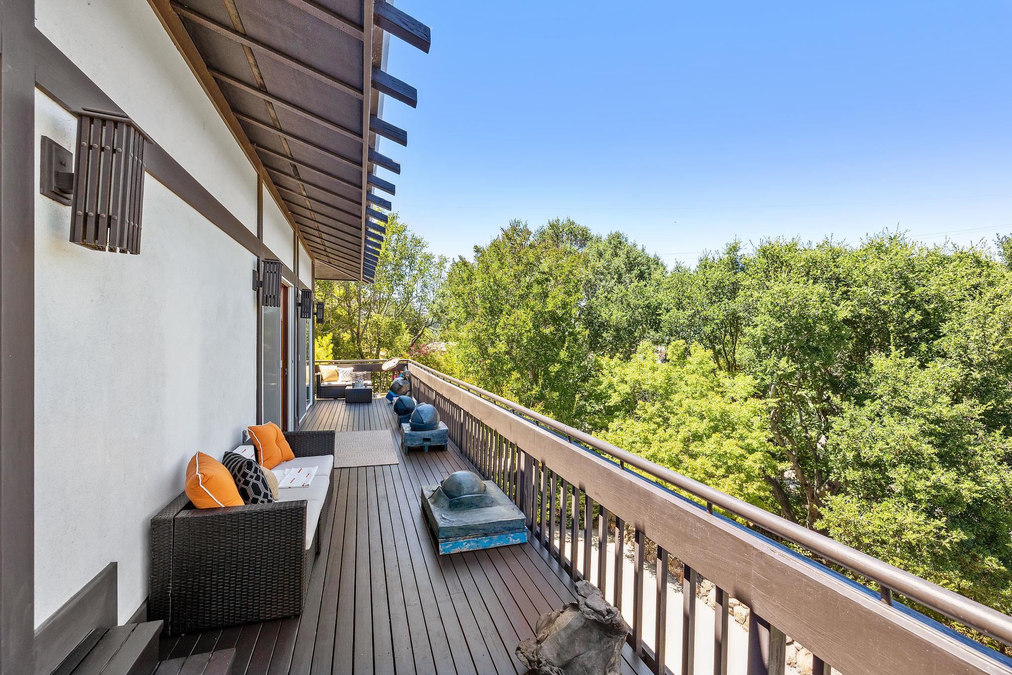 Detail Gallery Image 37 of 59 For 271 Monte Vista Ridge, Orinda,  CA 94563 - 5 Beds | 4/1 Baths