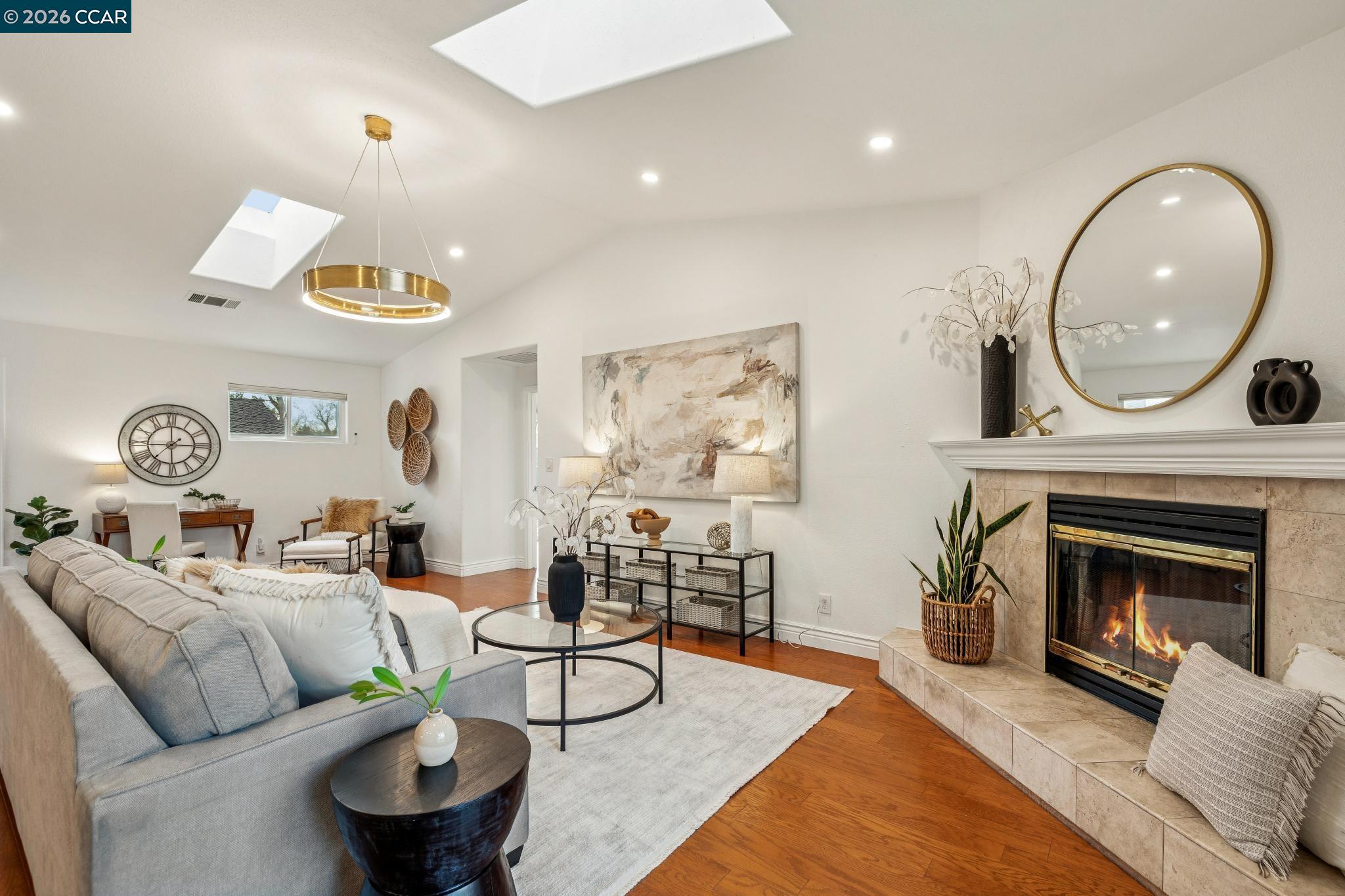 Detail Gallery Image 24 of 60 For 1651 Green Valley Rd., Danville,  CA 94526 - 4 Beds | 2 Baths