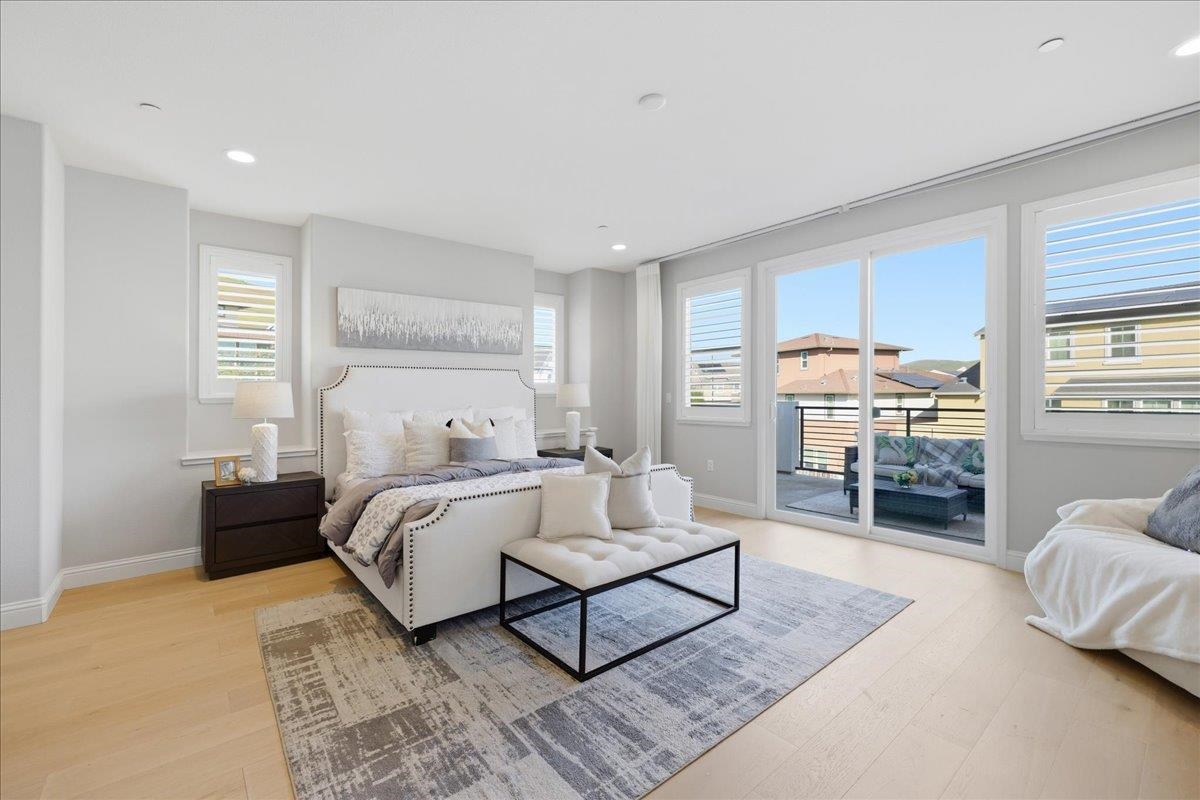 Detail Gallery Image 28 of 60 For 4293 Oak Knoll Dr, Dublin,  CA 94568 - 5 Beds | 3/1 Baths