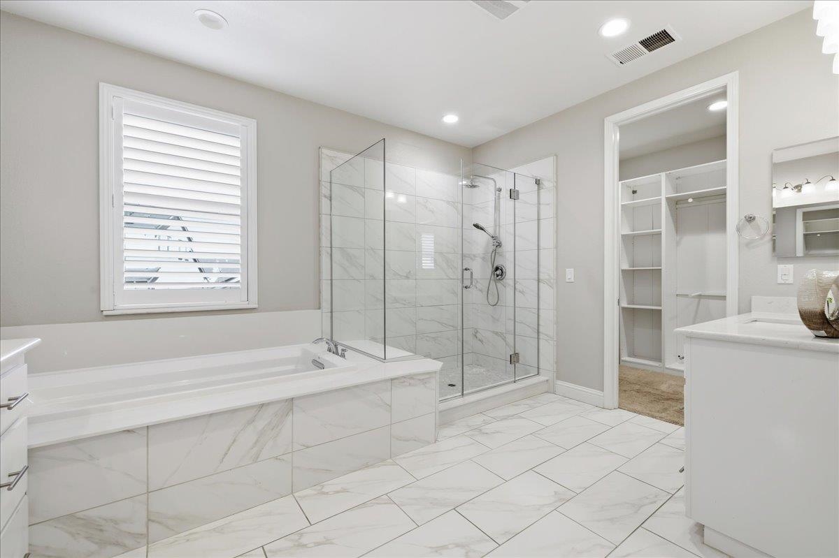 Detail Gallery Image 33 of 60 For 4293 Oak Knoll Dr, Dublin,  CA 94568 - 5 Beds | 3/1 Baths