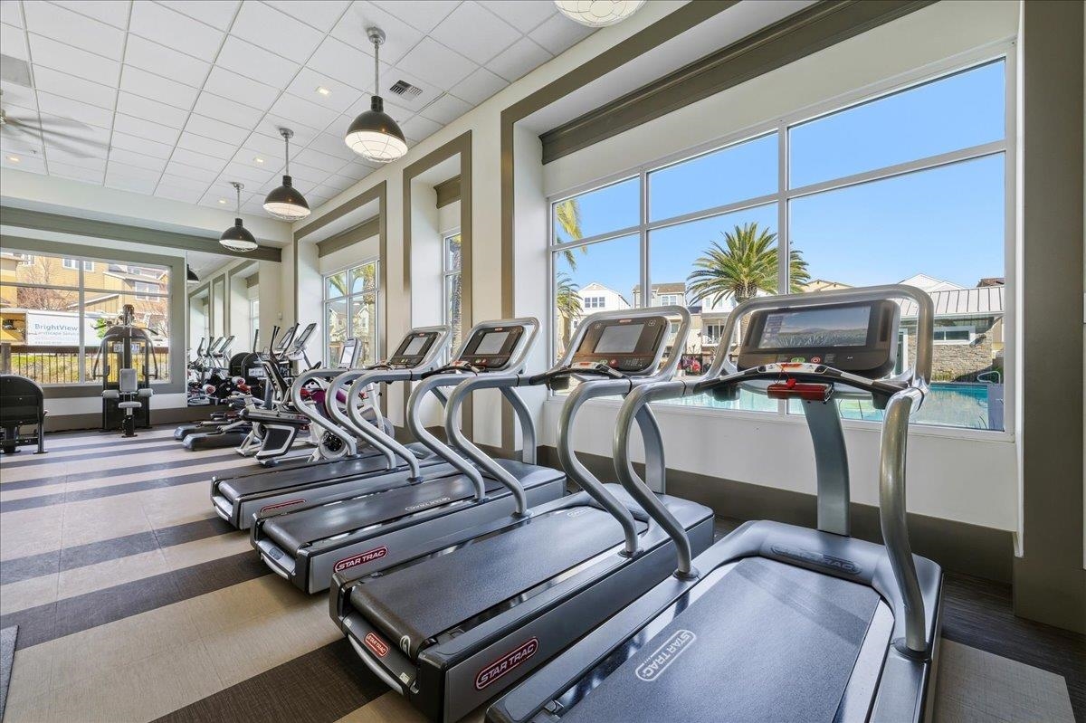 Detail Gallery Image 56 of 60 For 4293 Oak Knoll Dr, Dublin,  CA 94568 - 5 Beds | 3/1 Baths