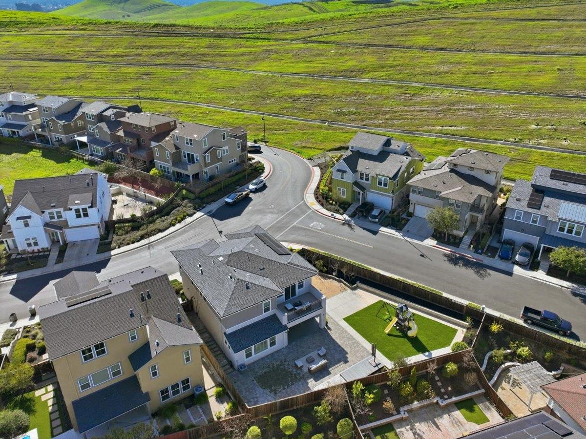 Detail Gallery Image 60 of 60 For 4293 Oak Knoll Dr, Dublin,  CA 94568 - 5 Beds | 3/1 Baths