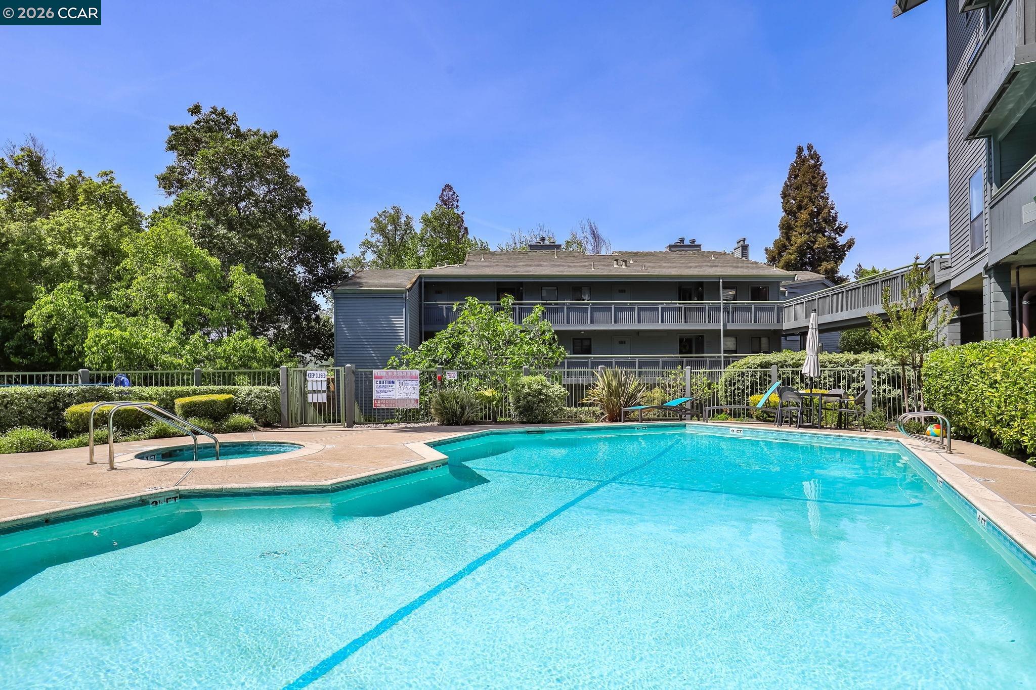 Detail Gallery Image 16 of 26 For 1680 San Miguel Dr, Walnut Creek,  CA 94596 - 1 Beds | 1/1 Baths