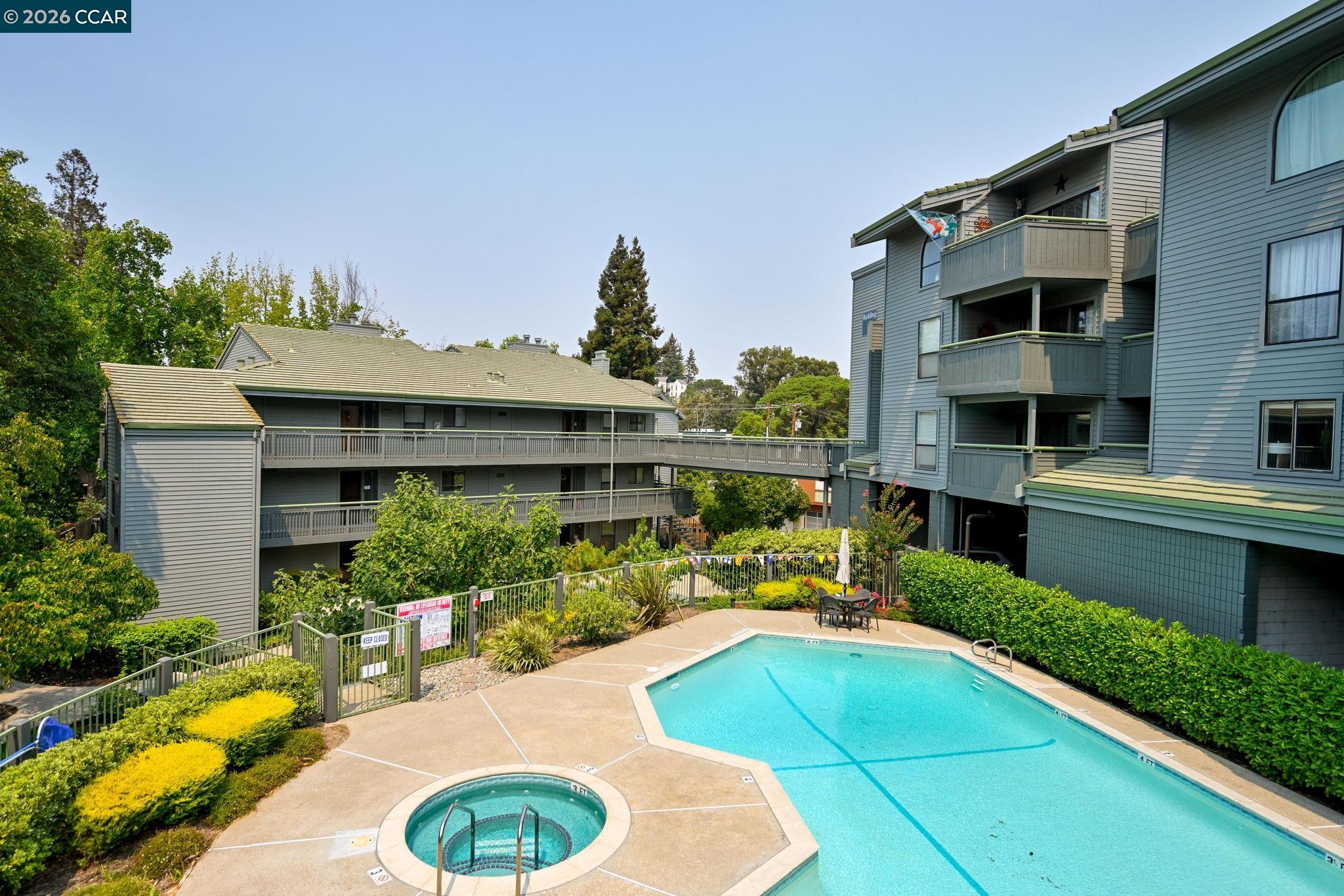 Detail Gallery Image 21 of 26 For 1680 San Miguel Dr, Walnut Creek,  CA 94596 - 1 Beds | 1/1 Baths