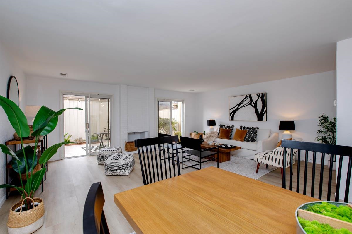 Detail Gallery Image 14 of 60 For 1160 Marianas Ln, Alameda,  CA 94502 - 3 Beds | 2/1 Baths