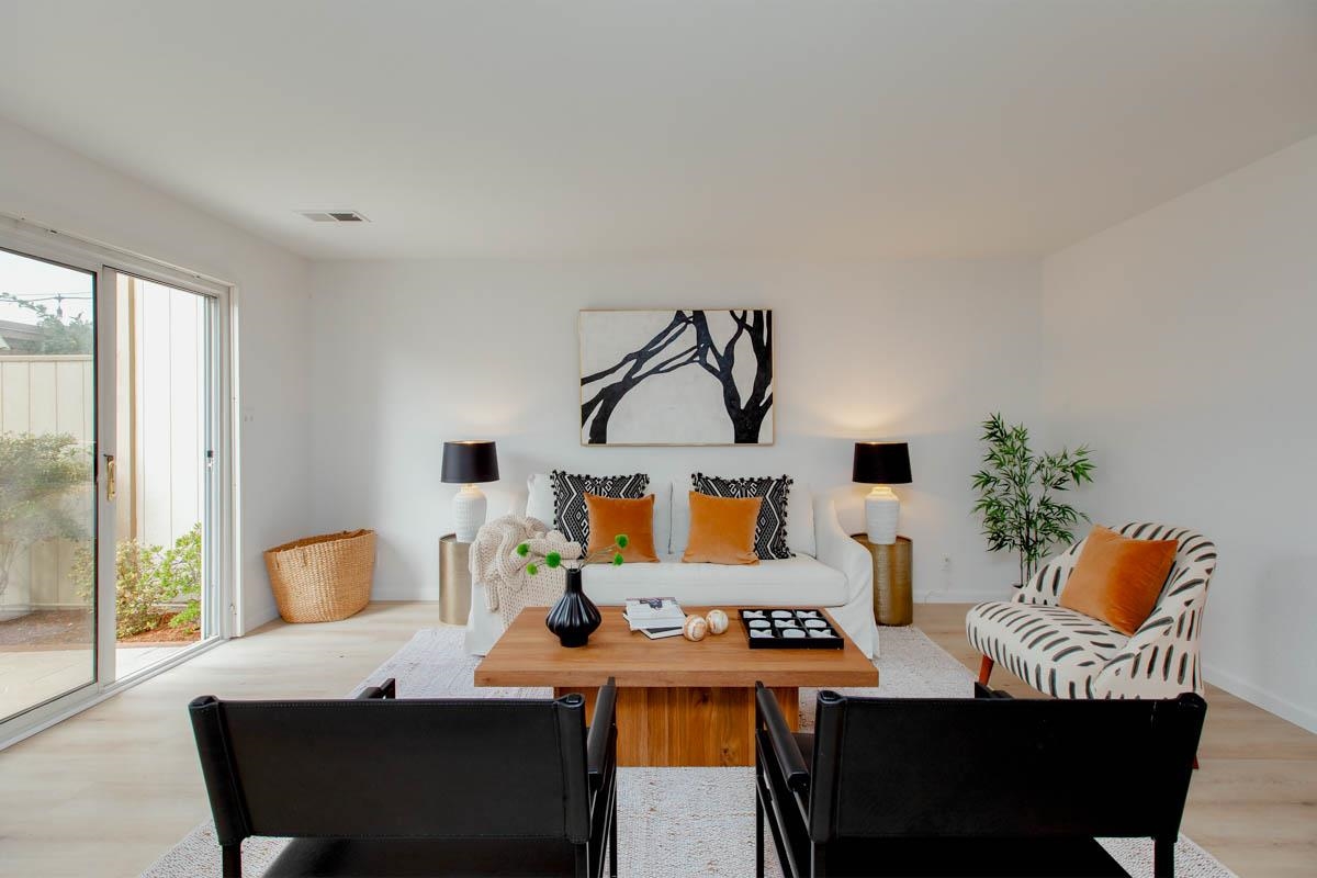 Detail Gallery Image 18 of 60 For 1160 Marianas Ln, Alameda,  CA 94502 - 3 Beds | 2/1 Baths