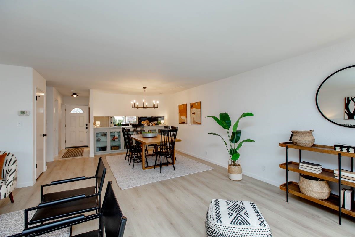 Detail Gallery Image 22 of 60 For 1160 Marianas Ln, Alameda,  CA 94502 - 3 Beds | 2/1 Baths