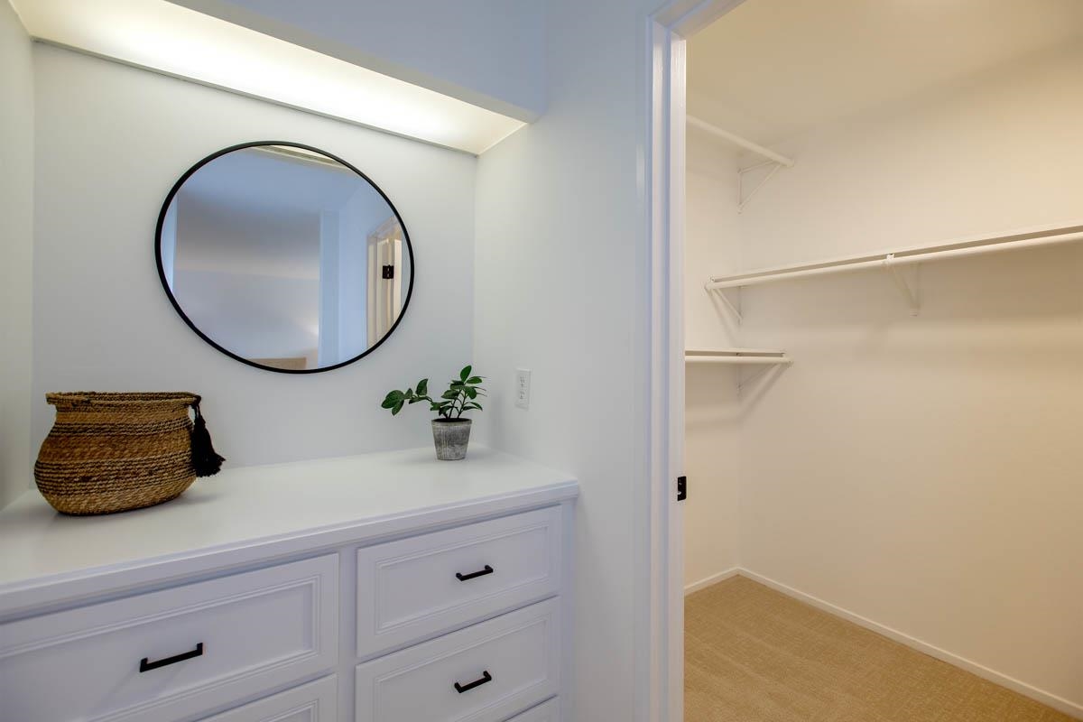 Detail Gallery Image 32 of 60 For 1160 Marianas Ln, Alameda,  CA 94502 - 3 Beds | 2/1 Baths