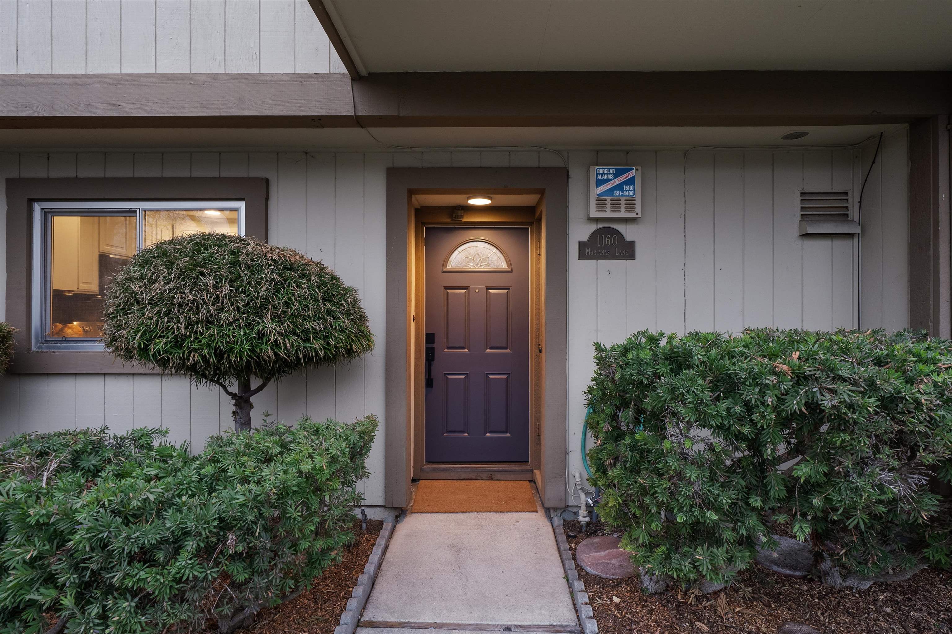 Detail Gallery Image 49 of 60 For 1160 Marianas Ln, Alameda,  CA 94502 - 3 Beds | 2/1 Baths