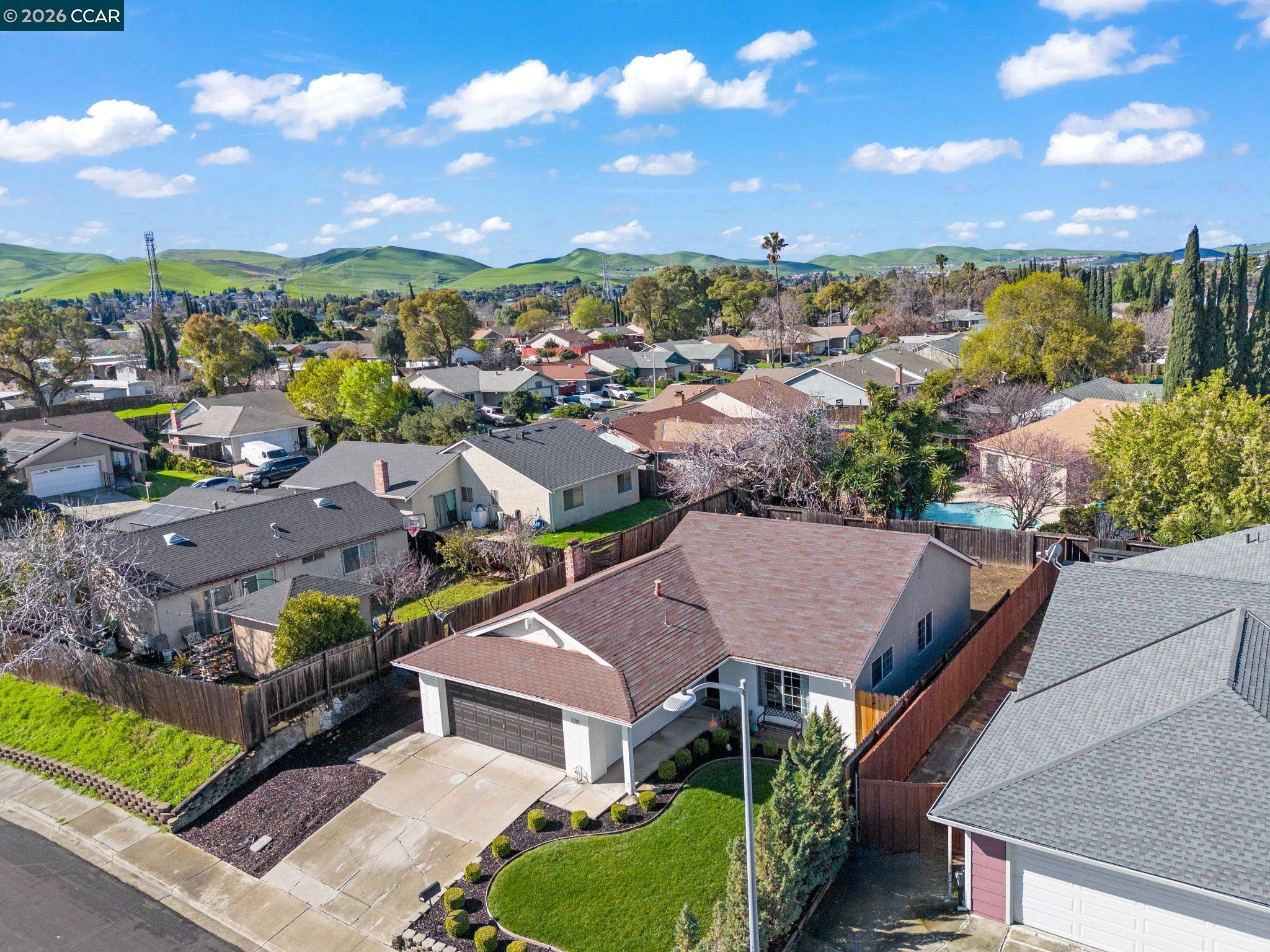 Detail Gallery Image 23 of 24 For 229 E Catamaran Cir, Pittsburg,  CA 94565 - 3 Beds | 2 Baths