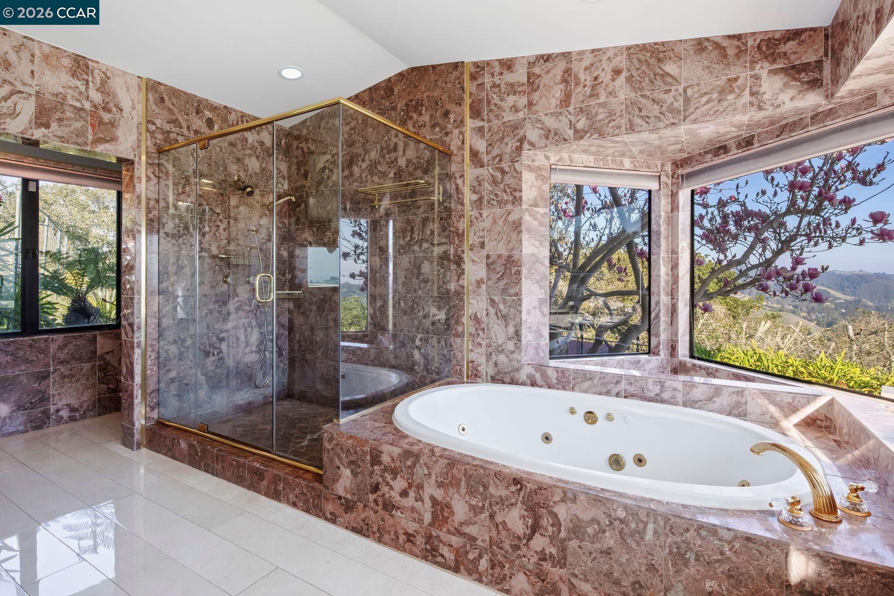 Detail Gallery Image 28 of 60 For 4146 Canyon Rd, Lafayette,  CA 94549 - 5 Beds | 6/1 Baths