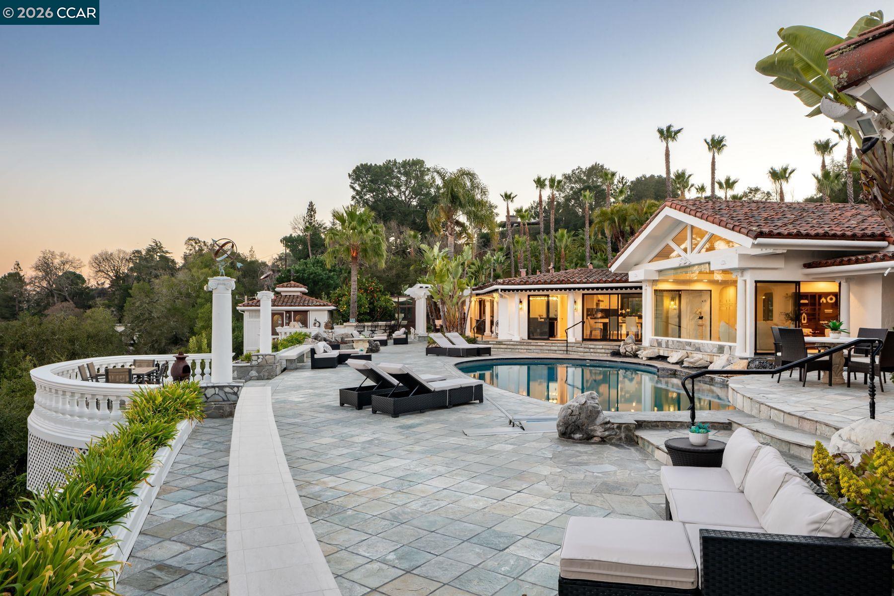 Detail Gallery Image 51 of 60 For 4146 Canyon Rd, Lafayette,  CA 94549 - 5 Beds | 6/1 Baths