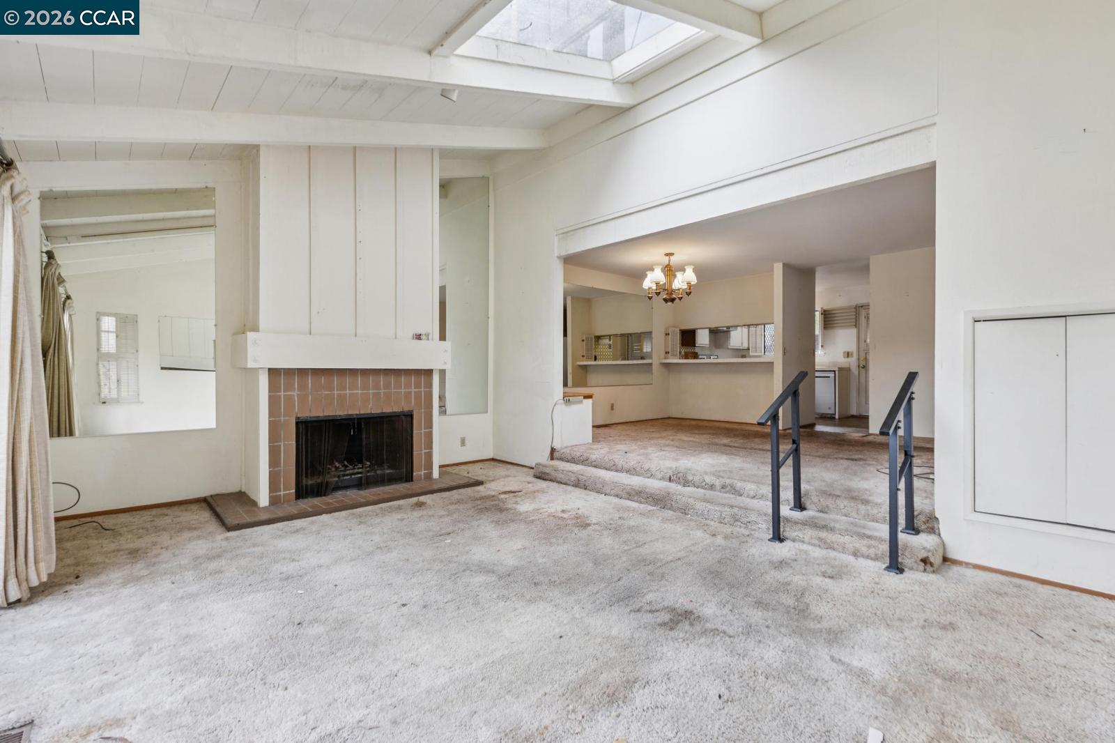 Detail Gallery Image 31 of 60 For 119 Lincoln Dr, Sausalito,  CA 94965 - 2 Beds | 2/1 Baths