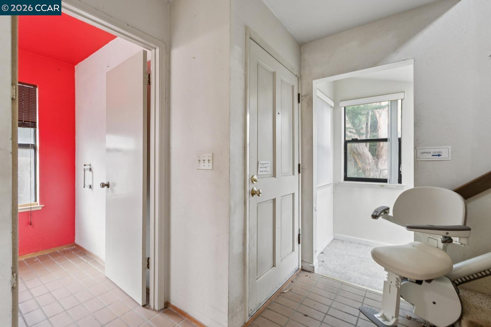 Detail Gallery Image 41 of 60 For 119 Lincoln Dr, Sausalito,  CA 94965 - 2 Beds | 2/1 Baths