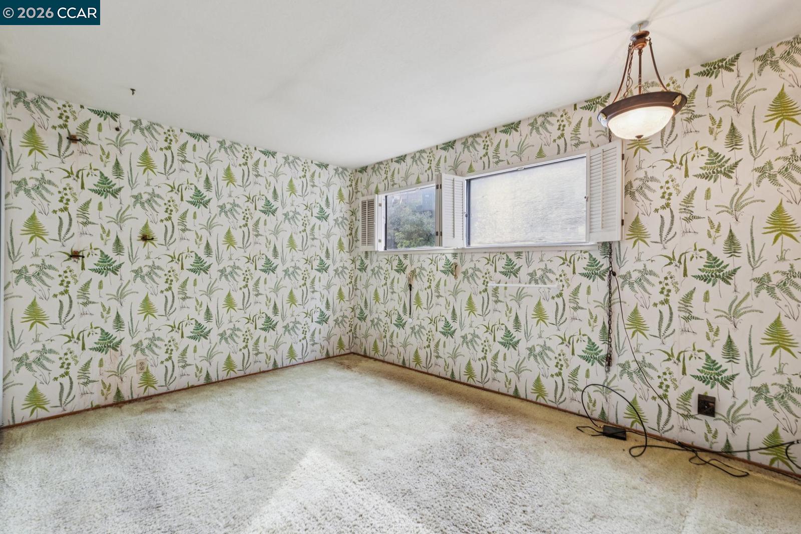 Detail Gallery Image 43 of 60 For 119 Lincoln Dr, Sausalito,  CA 94965 - 2 Beds | 2/1 Baths