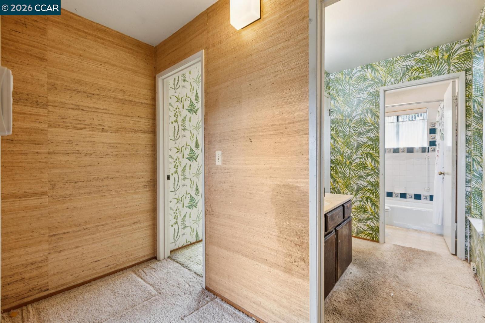 Detail Gallery Image 49 of 60 For 119 Lincoln Dr, Sausalito,  CA 94965 - 2 Beds | 2/1 Baths