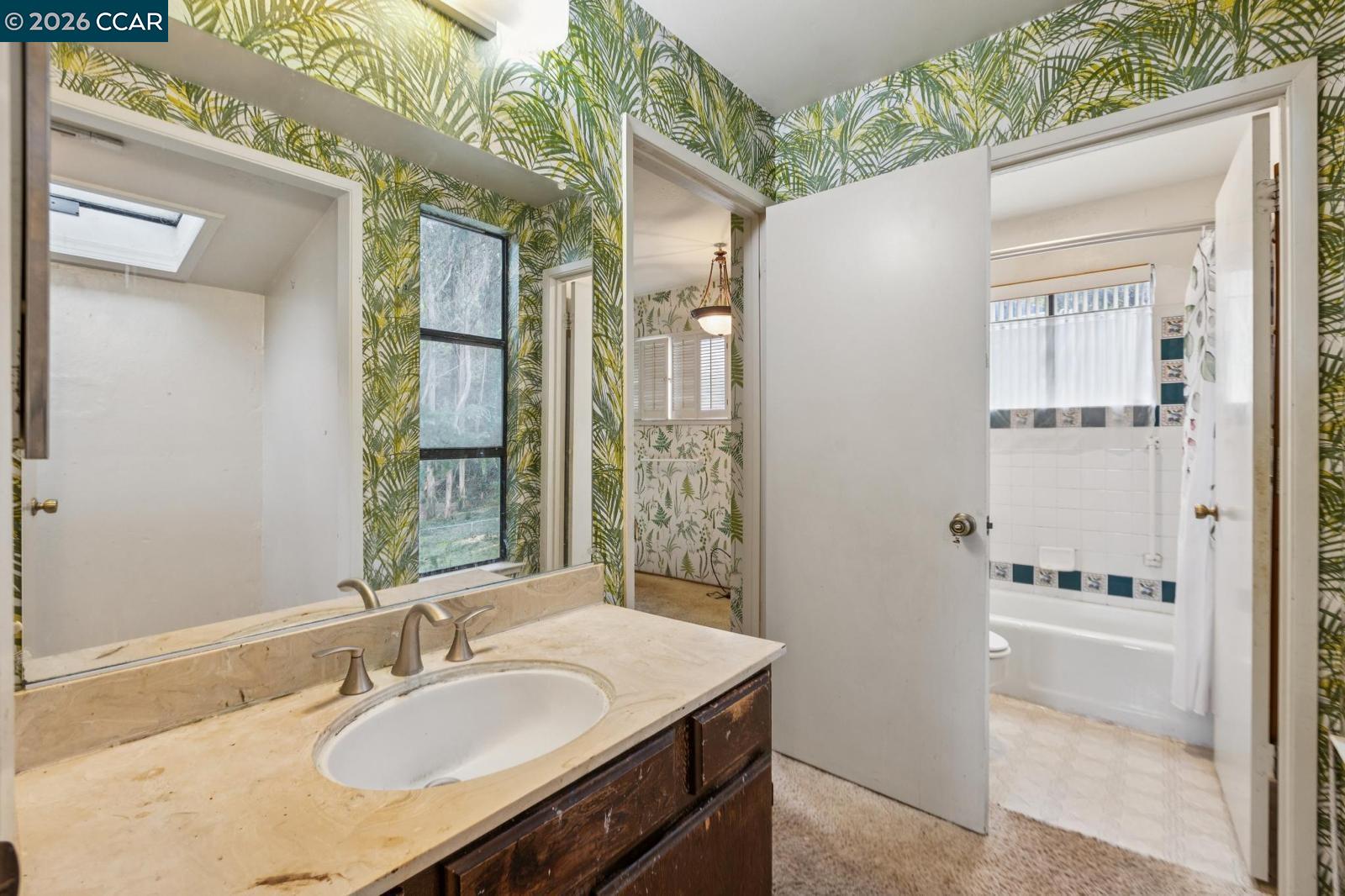 Detail Gallery Image 50 of 60 For 119 Lincoln Dr, Sausalito,  CA 94965 - 2 Beds | 2/1 Baths