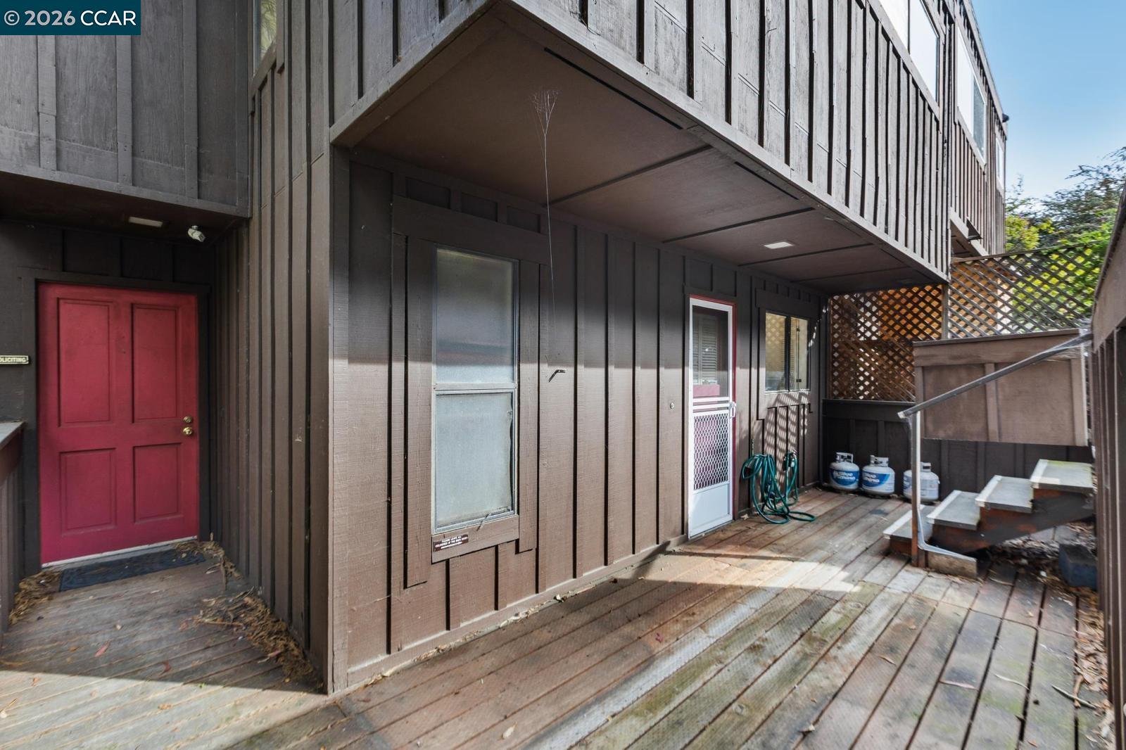 Detail Gallery Image 6 of 60 For 119 Lincoln Dr, Sausalito,  CA 94965 - 2 Beds | 2/1 Baths