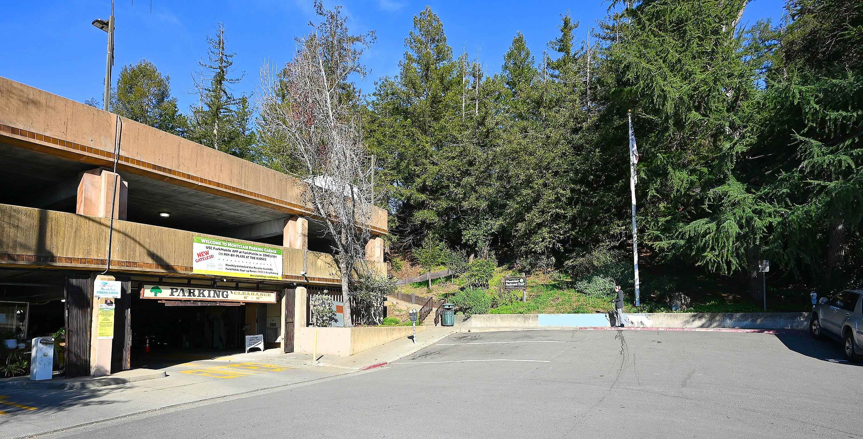 Detail Gallery Image 4 of 17 For 6211 La Salle Ave, Oakland,  CA 94611 - – Beds | – Baths