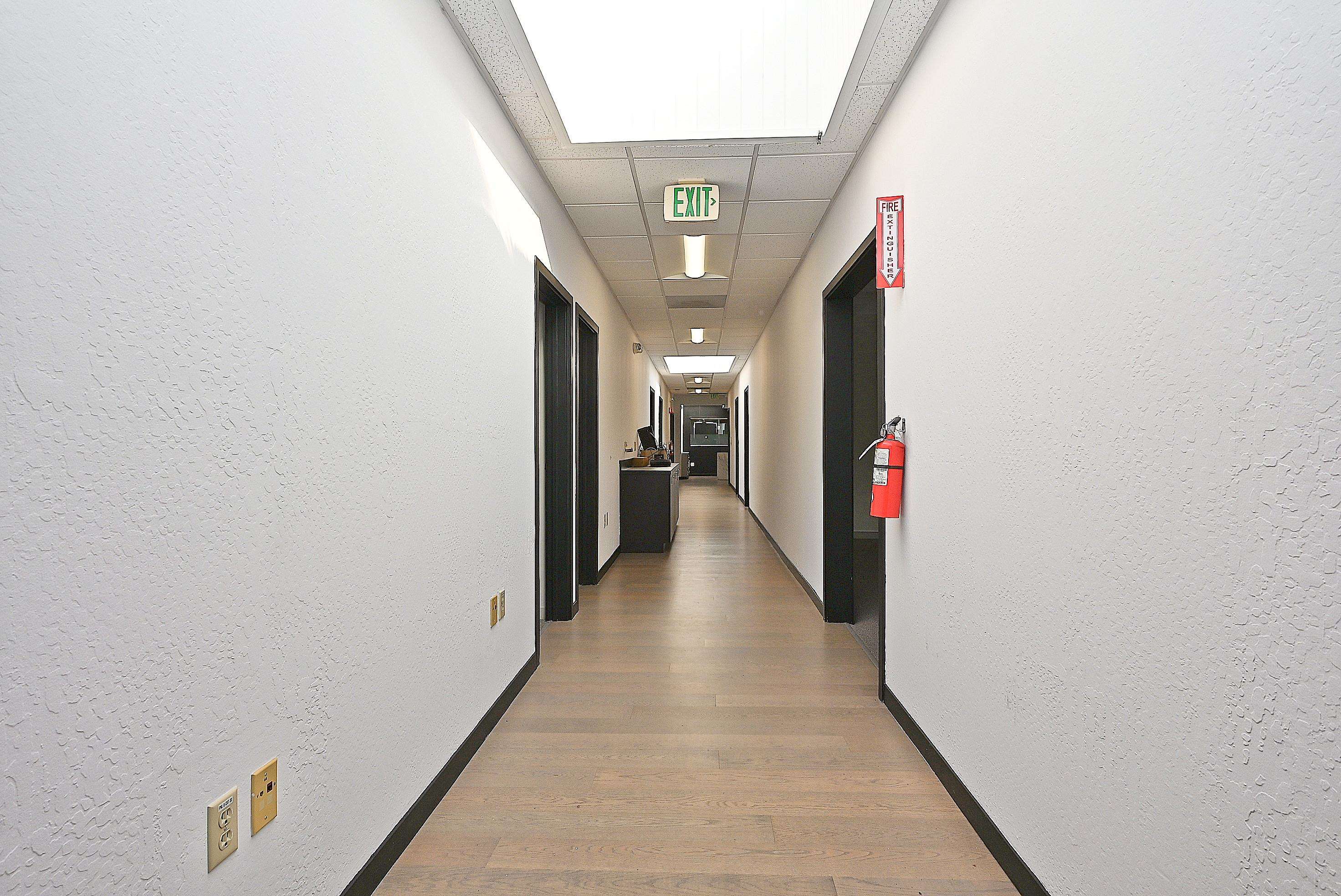 Detail Gallery Image 9 of 17 For 6211 La Salle Ave, Oakland,  CA 94611 - – Beds | – Baths