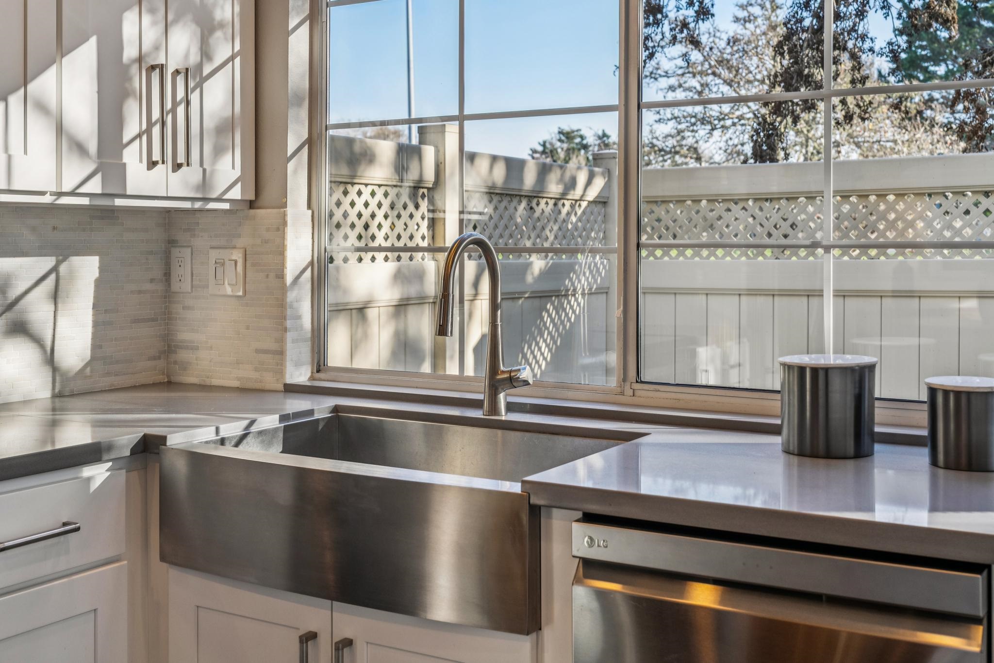 Photo #12: 41123453 Listing: Photo #12