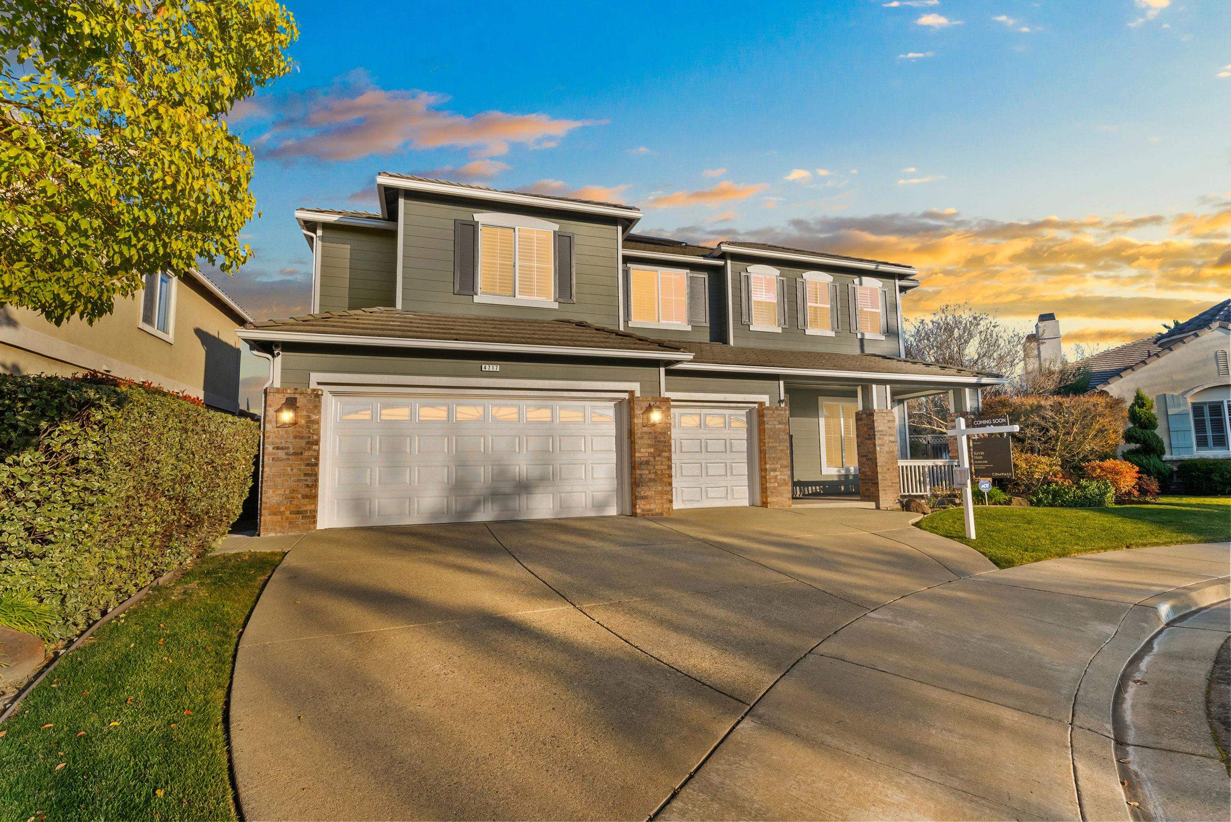 Detail Gallery Image 4 of 60 For 4717 Chestnut Ct, Dublin,  CA 94568 - 5 Beds | 4 Baths