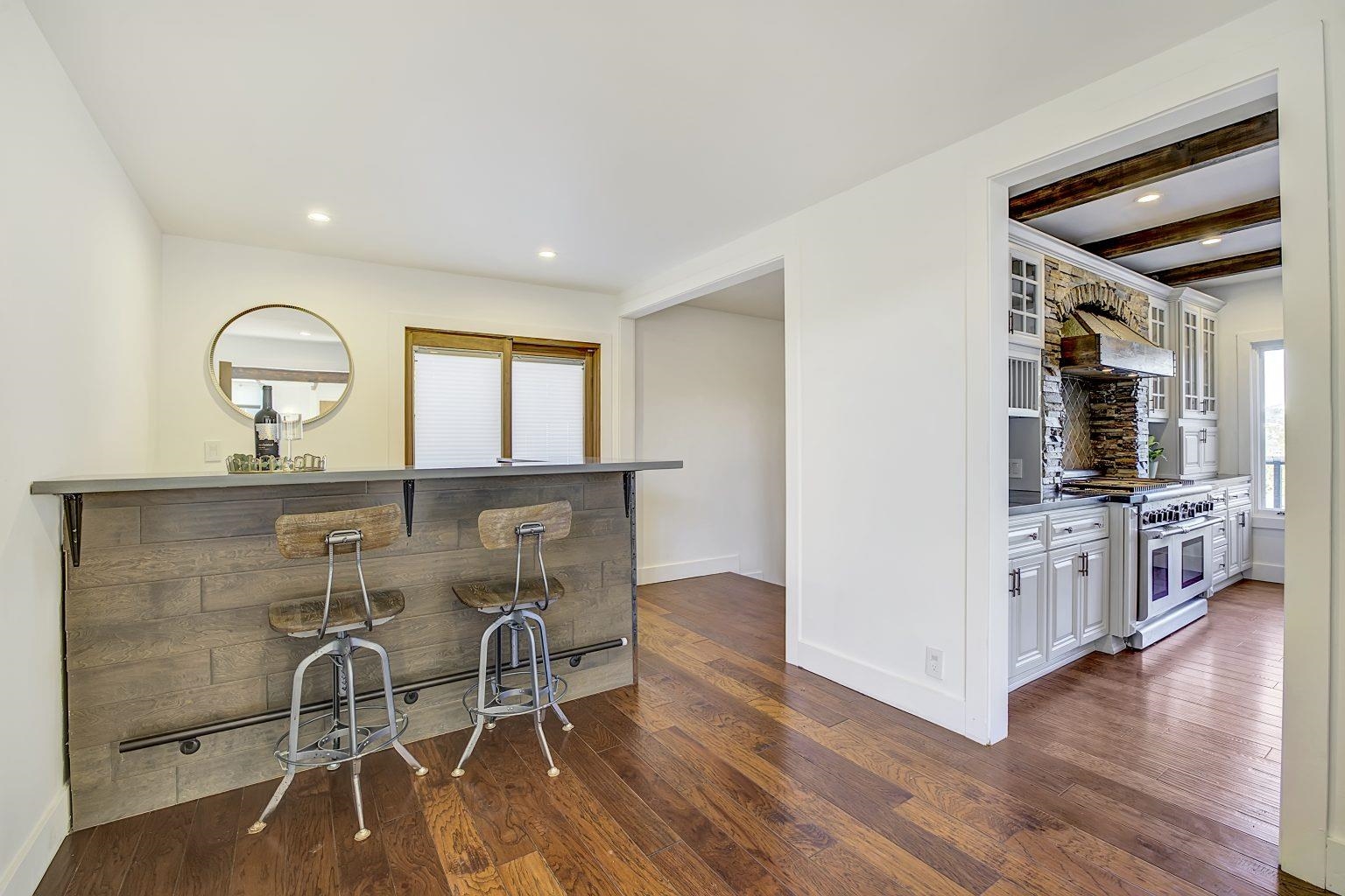 Detail Gallery Image 24 of 60 For 19029 Carlton Ave, Castro Valley,  CA 94546 - 4 Beds | 4/1 Baths