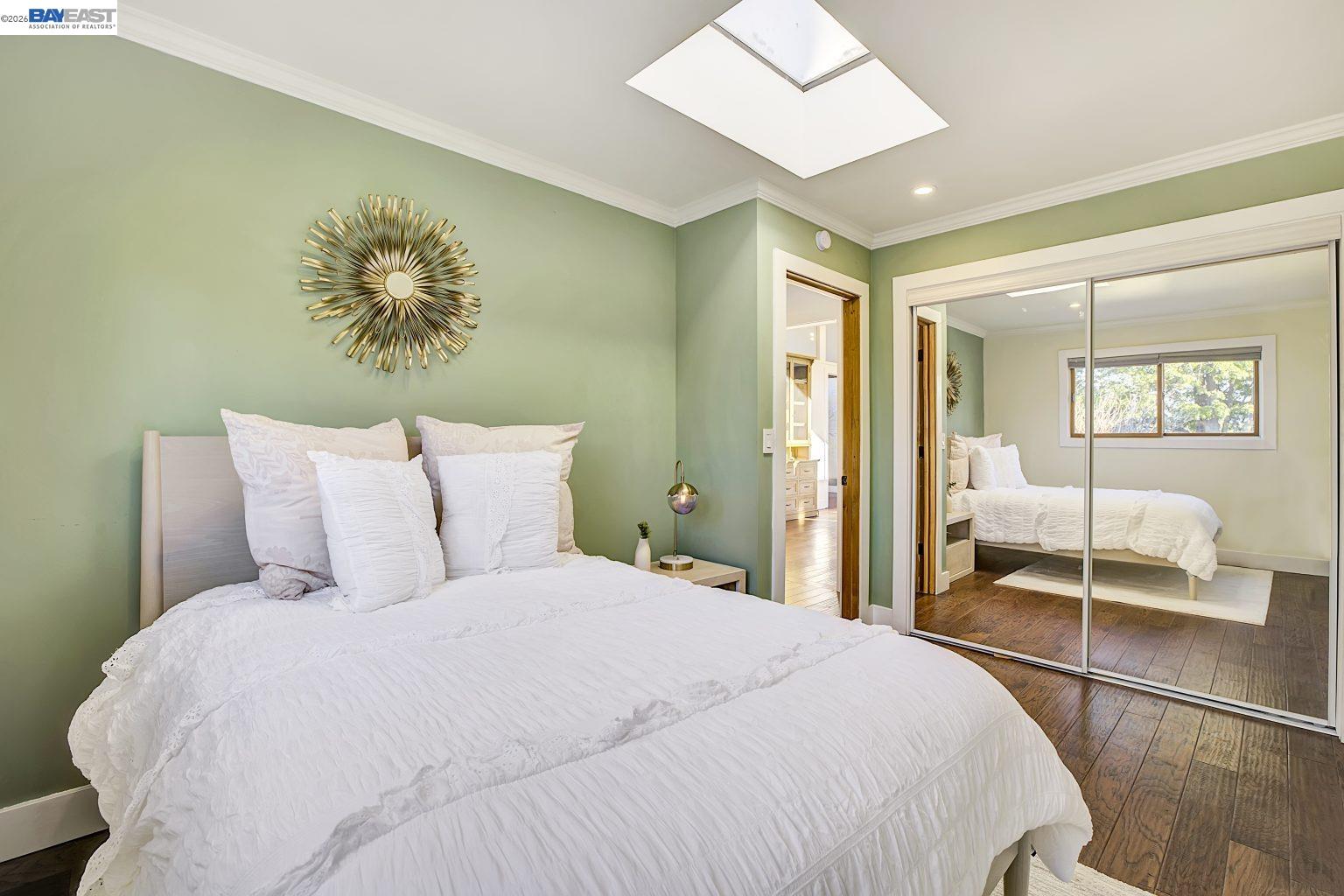 Detail Gallery Image 27 of 60 For 19029 Carlton Ave, Castro Valley,  CA 94546 - 4 Beds | 4/1 Baths