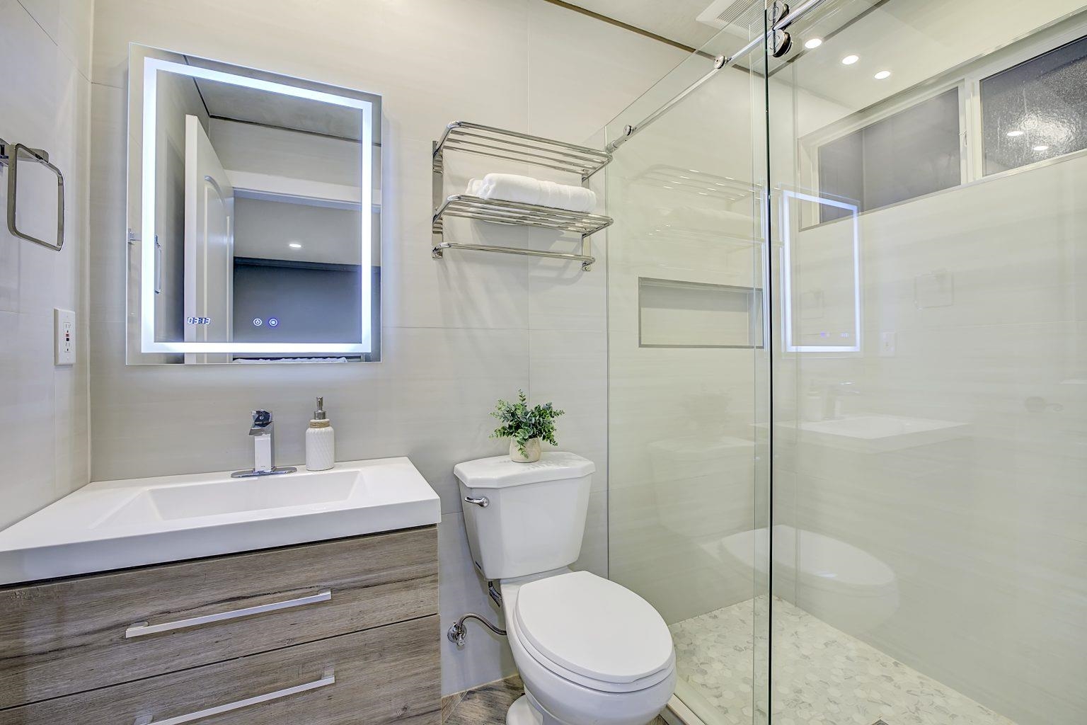 Detail Gallery Image 30 of 60 For 19029 Carlton Ave, Castro Valley,  CA 94546 - 4 Beds | 4/1 Baths