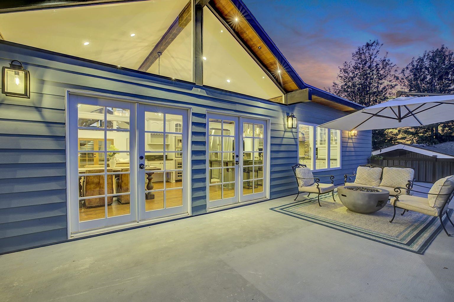 Detail Gallery Image 4 of 60 For 19029 Carlton Ave, Castro Valley,  CA 94546 - 4 Beds | 4/1 Baths