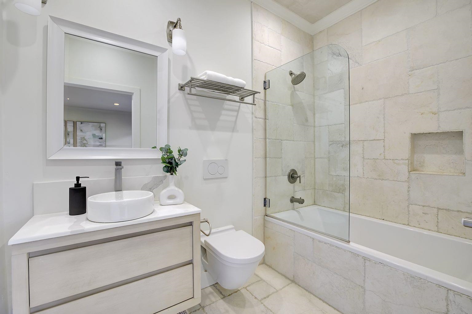 Detail Gallery Image 33 of 60 For 19029 Carlton Ave, Castro Valley,  CA 94546 - 4 Beds | 4/1 Baths