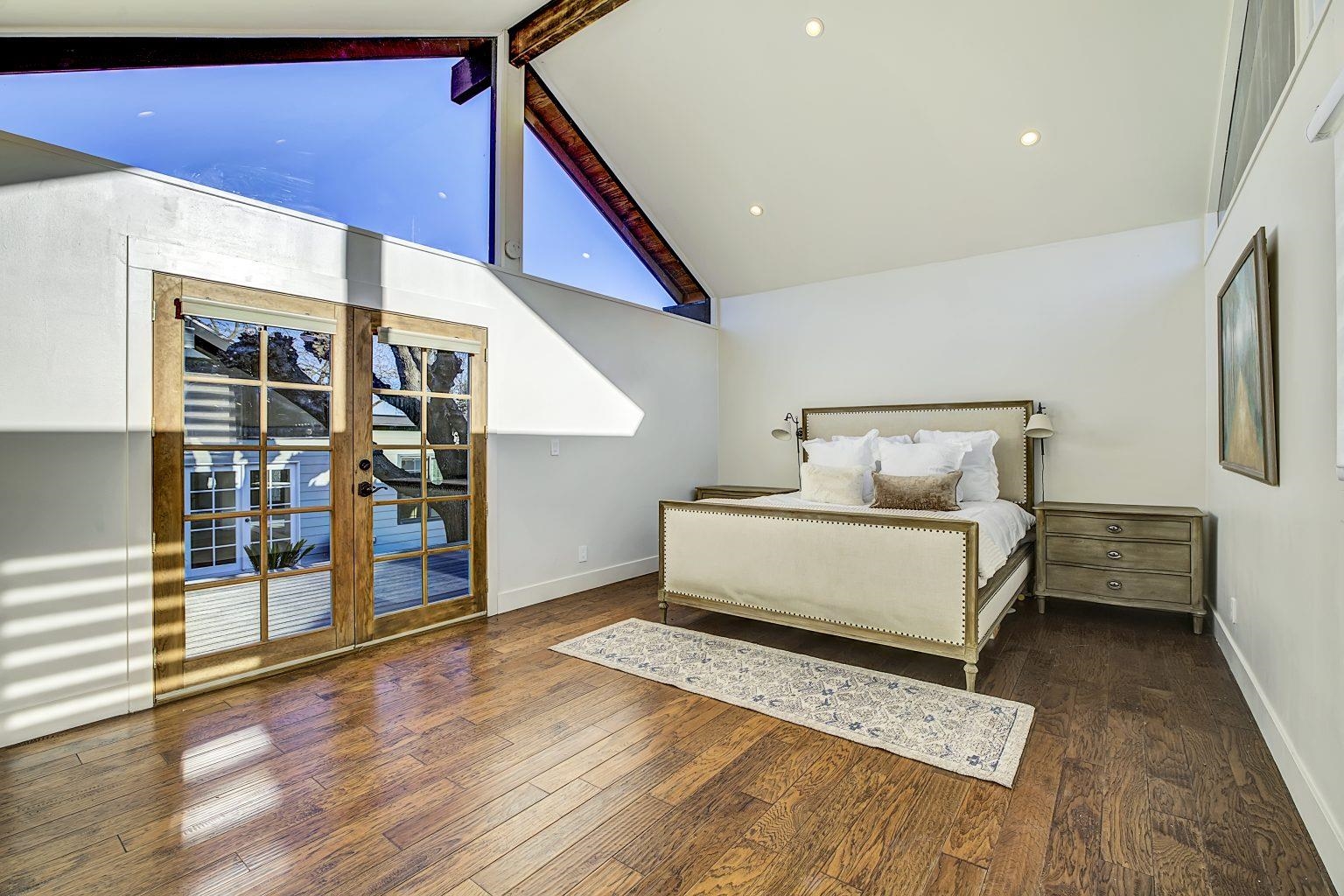 Detail Gallery Image 35 of 60 For 19029 Carlton Ave, Castro Valley,  CA 94546 - 4 Beds | 4/1 Baths