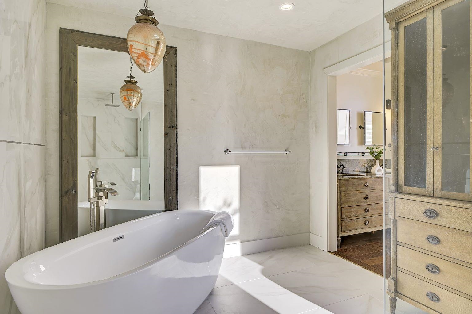 Detail Gallery Image 38 of 60 For 19029 Carlton Ave, Castro Valley,  CA 94546 - 4 Beds | 4/1 Baths