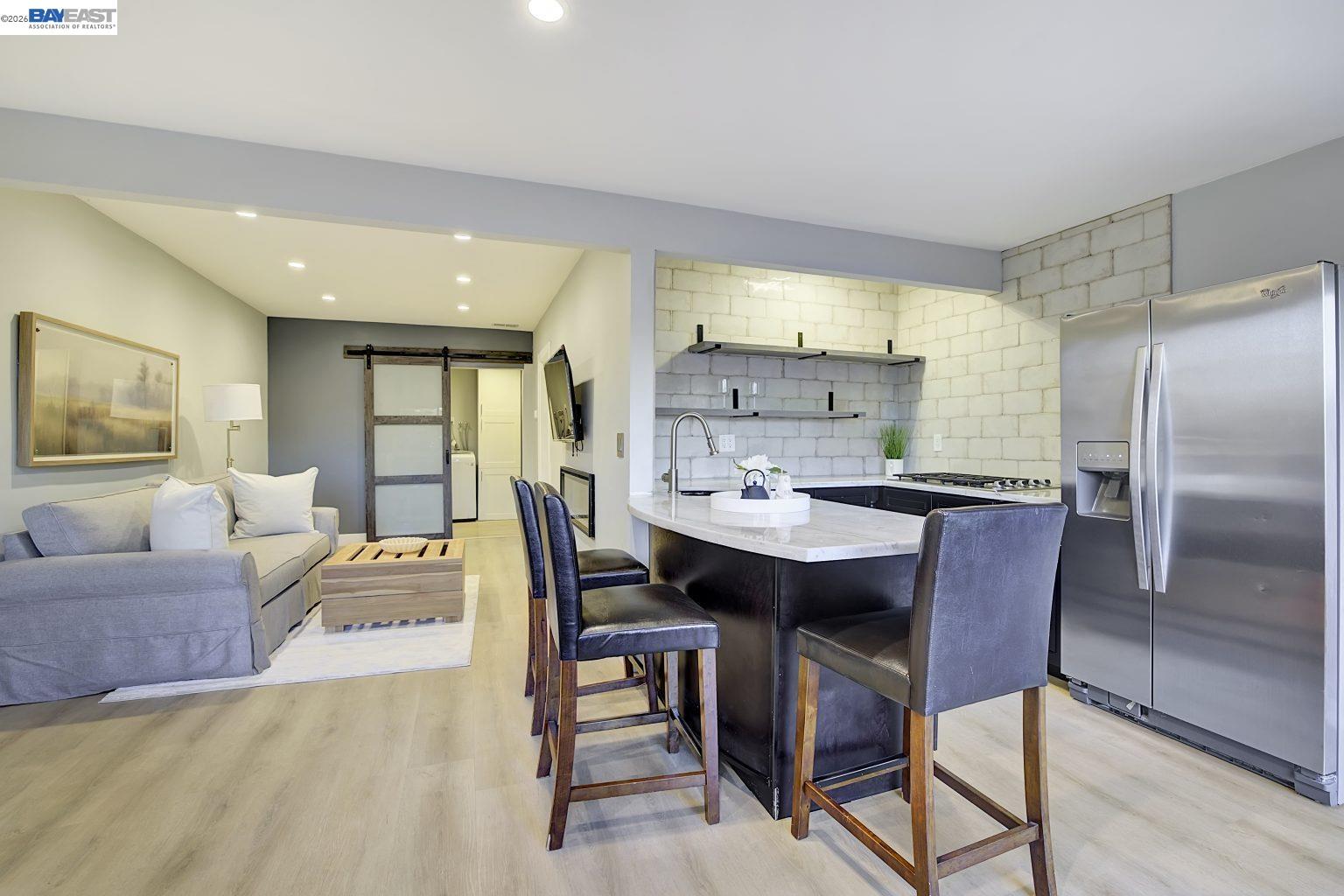 Detail Gallery Image 46 of 60 For 19029 Carlton Ave, Castro Valley,  CA 94546 - 4 Beds | 4/1 Baths