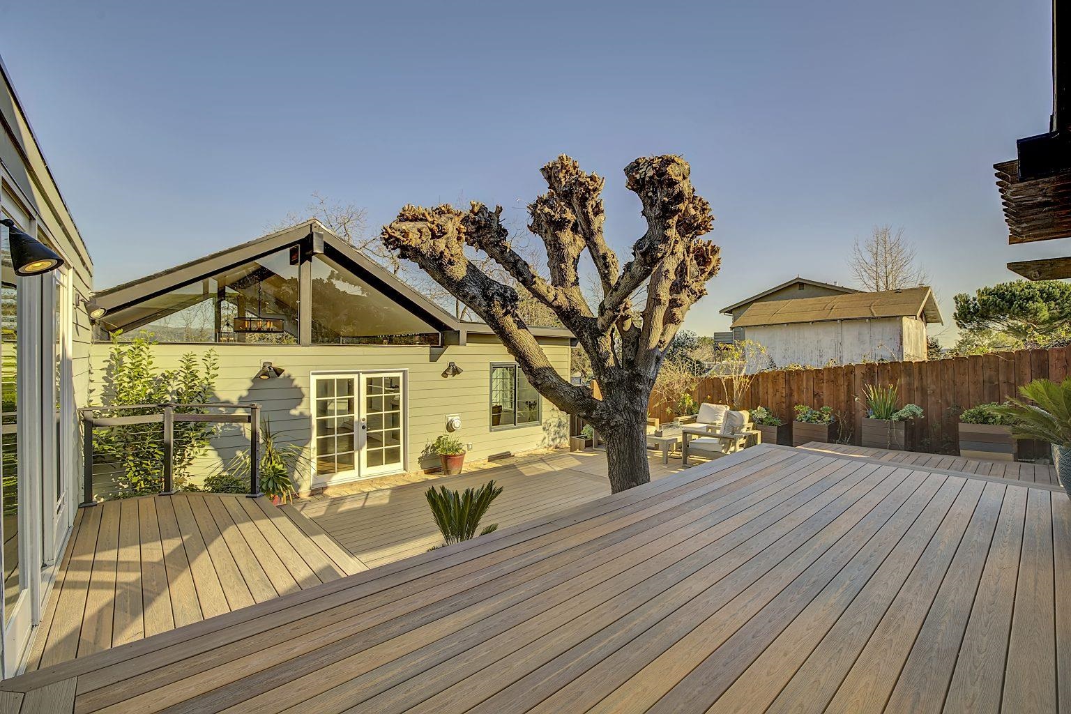 Detail Gallery Image 56 of 60 For 19029 Carlton Ave, Castro Valley,  CA 94546 - 4 Beds | 4/1 Baths