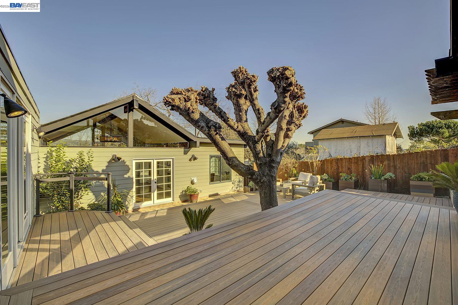 Detail Gallery Image 56 of 60 For 19029 Carlton Ave, Castro Valley,  CA 94546 - 4 Beds | 4/1 Baths