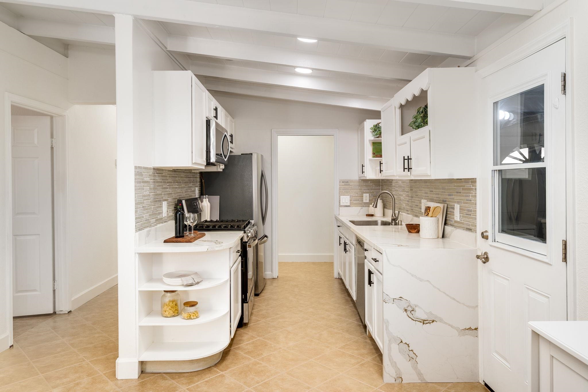 Detail Gallery Image 6 of 54 For 40431 Blanchard St, Fremont,  CA 94538 - 4 Beds | 3 Baths