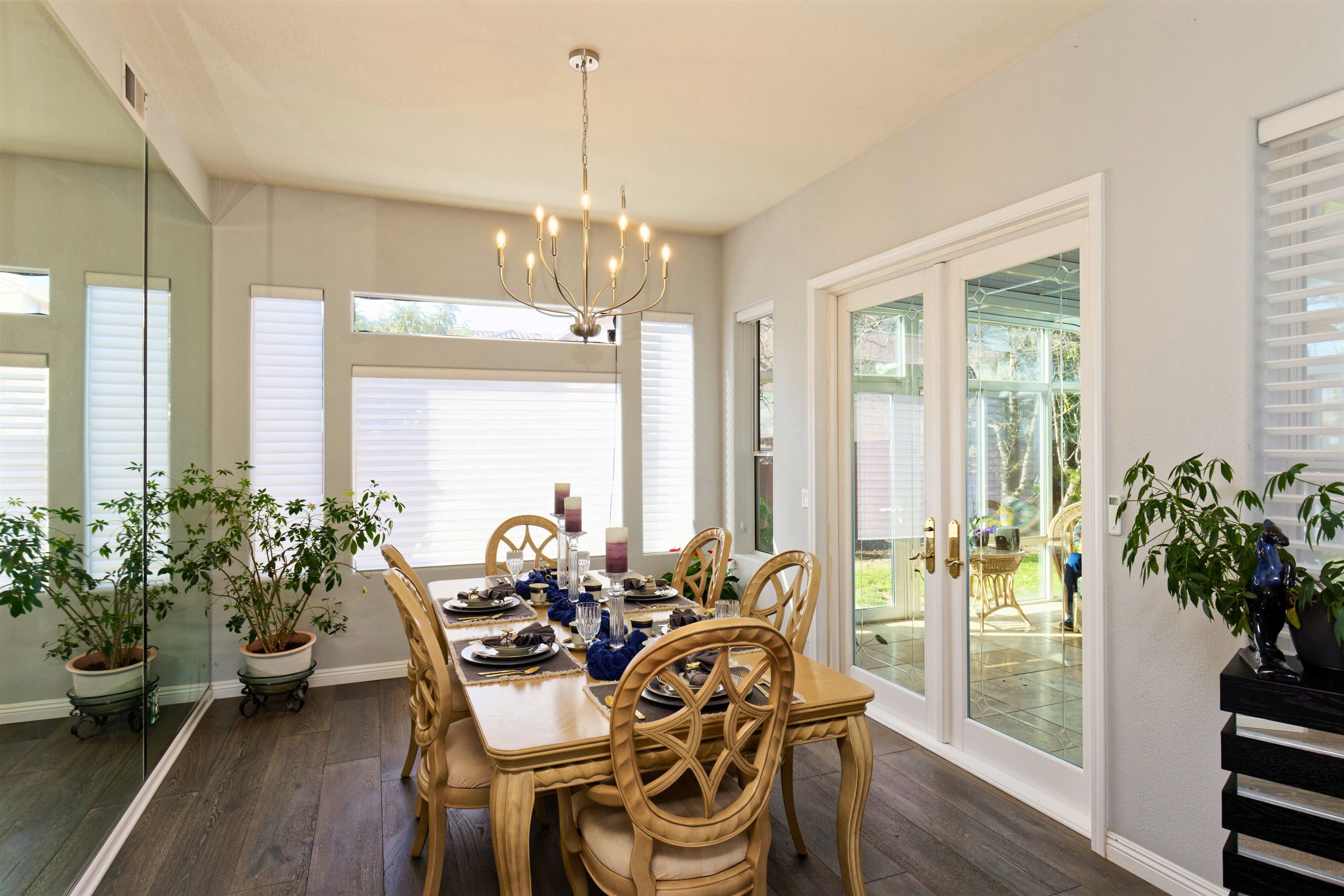 Detail Gallery Image 10 of 46 For 15109 Shining Star Ln, San Leandro,  CA 94579 - 4 Beds | 3 Baths