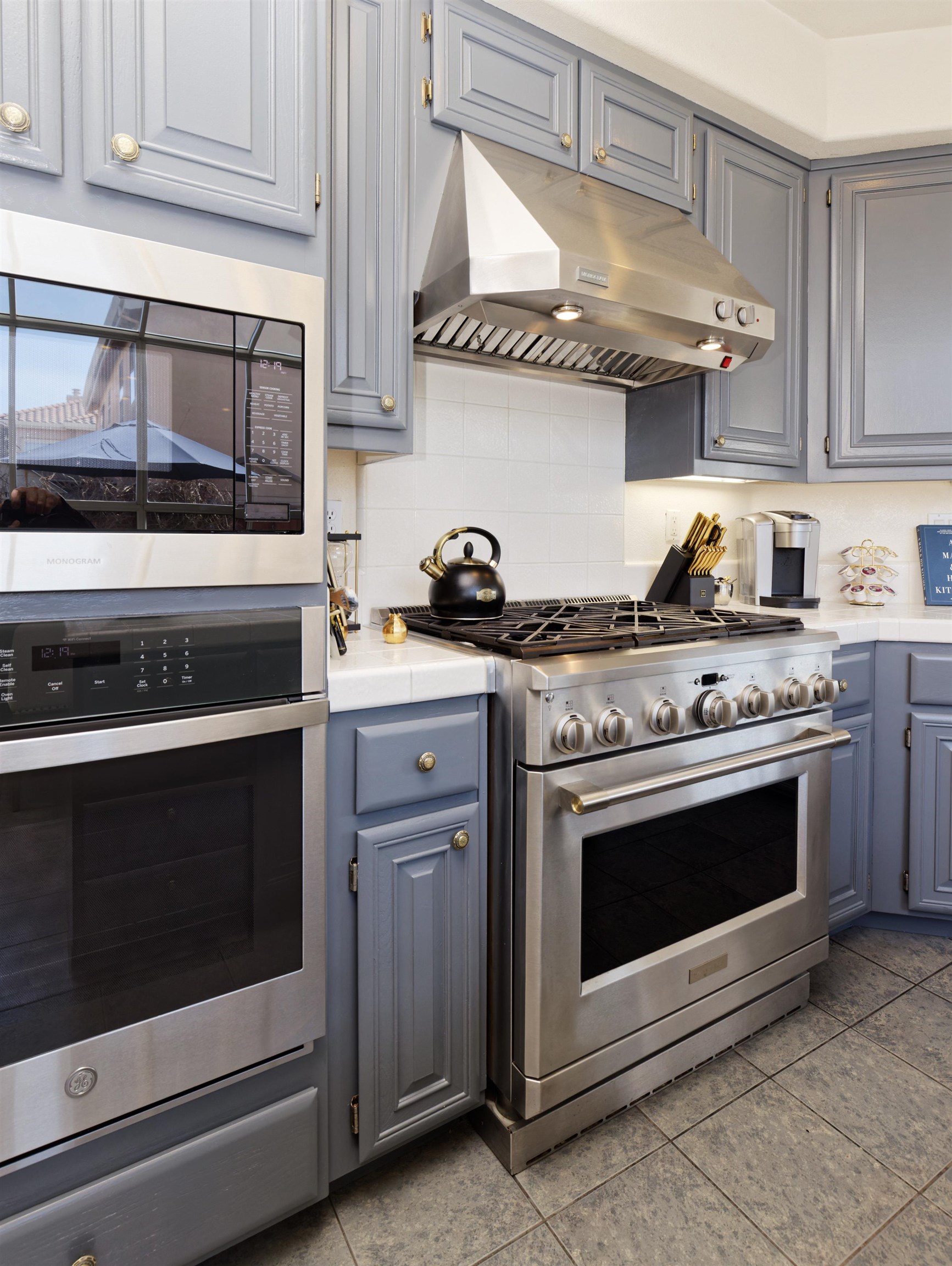 Detail Gallery Image 22 of 46 For 15109 Shining Star Ln, San Leandro,  CA 94579 - 4 Beds | 3 Baths