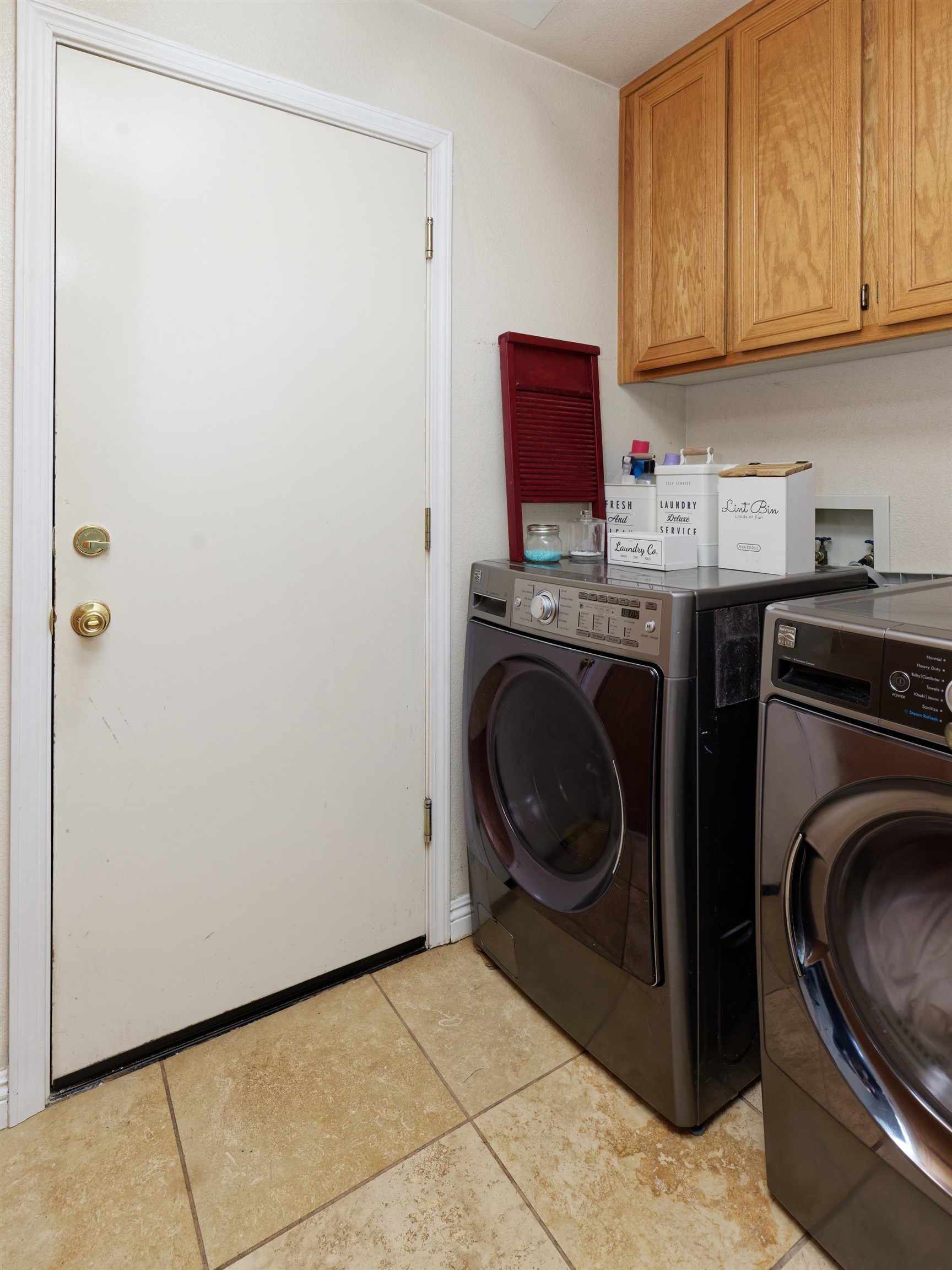 Detail Gallery Image 25 of 46 For 15109 Shining Star Ln, San Leandro,  CA 94579 - 4 Beds | 3 Baths