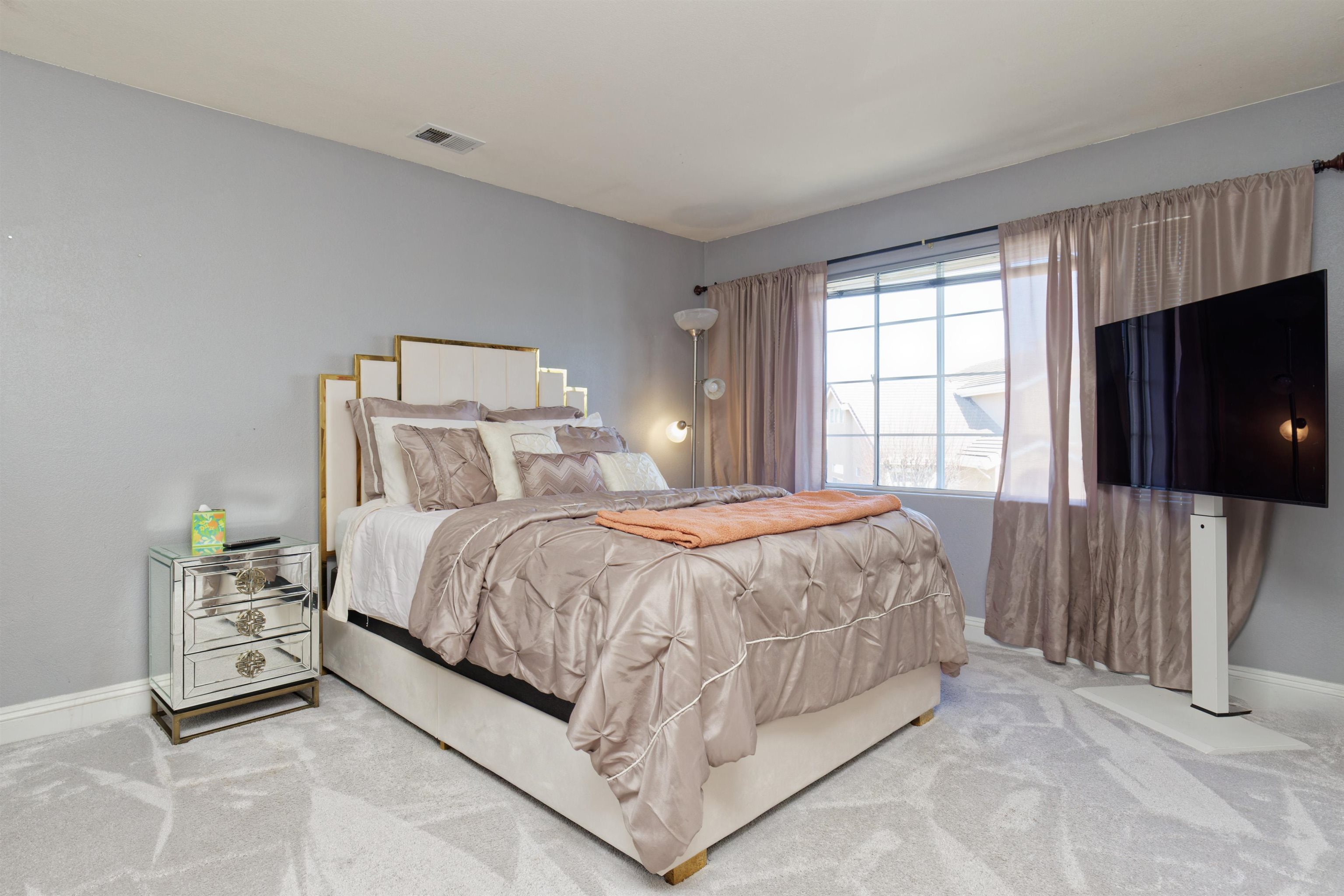 Detail Gallery Image 38 of 46 For 15109 Shining Star Ln, San Leandro,  CA 94579 - 4 Beds | 3 Baths