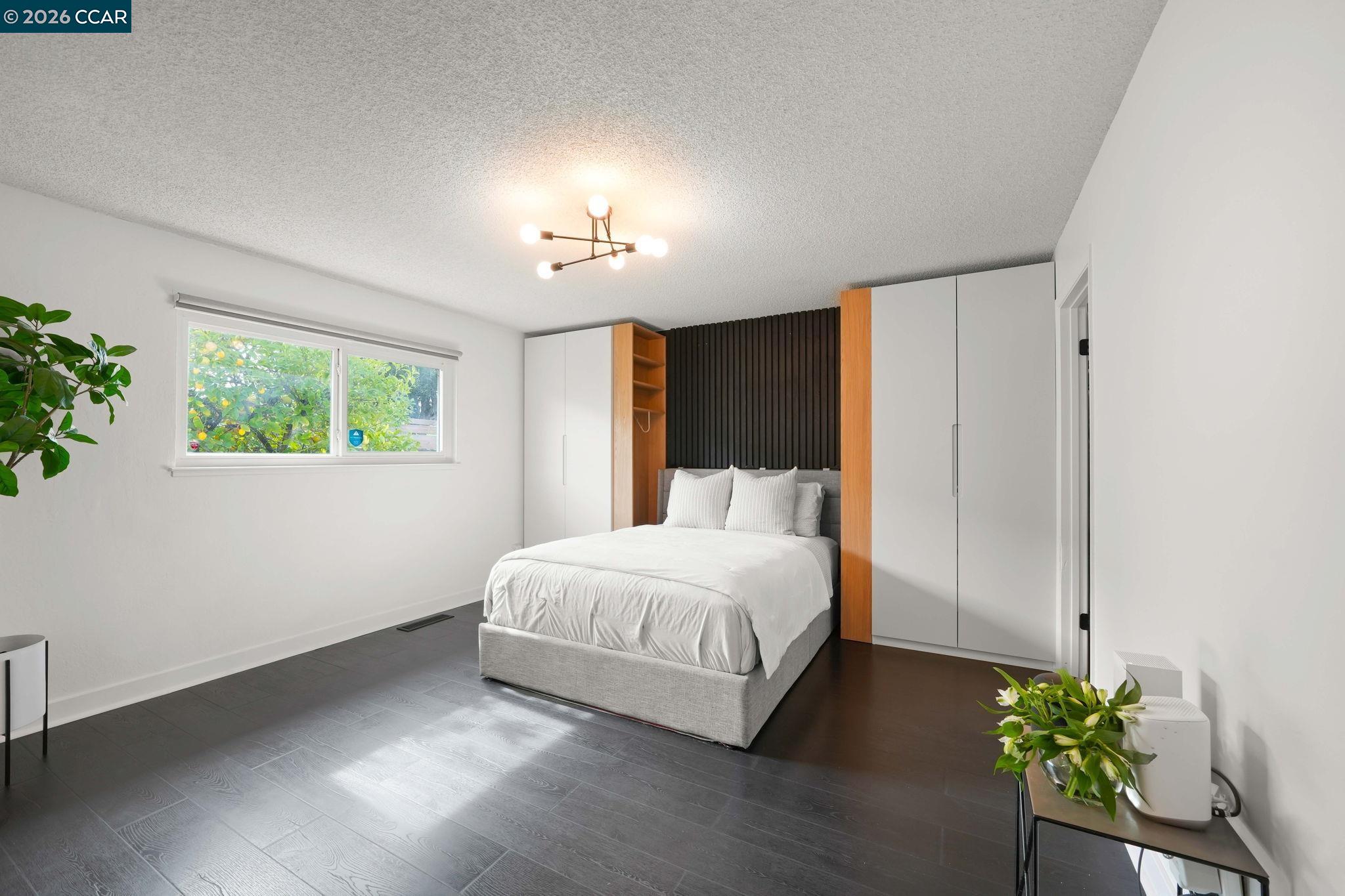 Detail Gallery Image 19 of 35 For 4320 Hillview Dr, Pittsburg,  CA 94565 - 3 Beds | 2 Baths