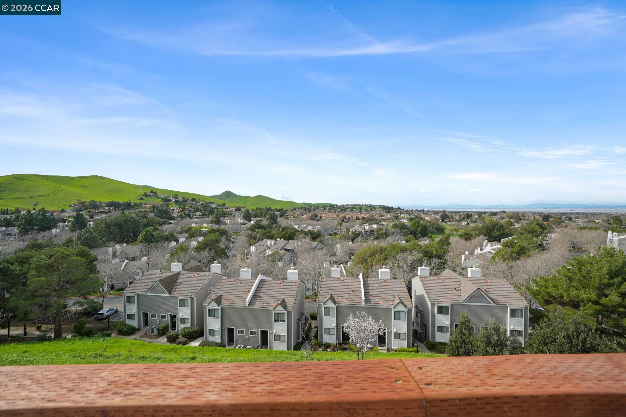 Detail Gallery Image 26 of 35 For 4320 Hillview Dr, Pittsburg,  CA 94565 - 3 Beds | 2 Baths