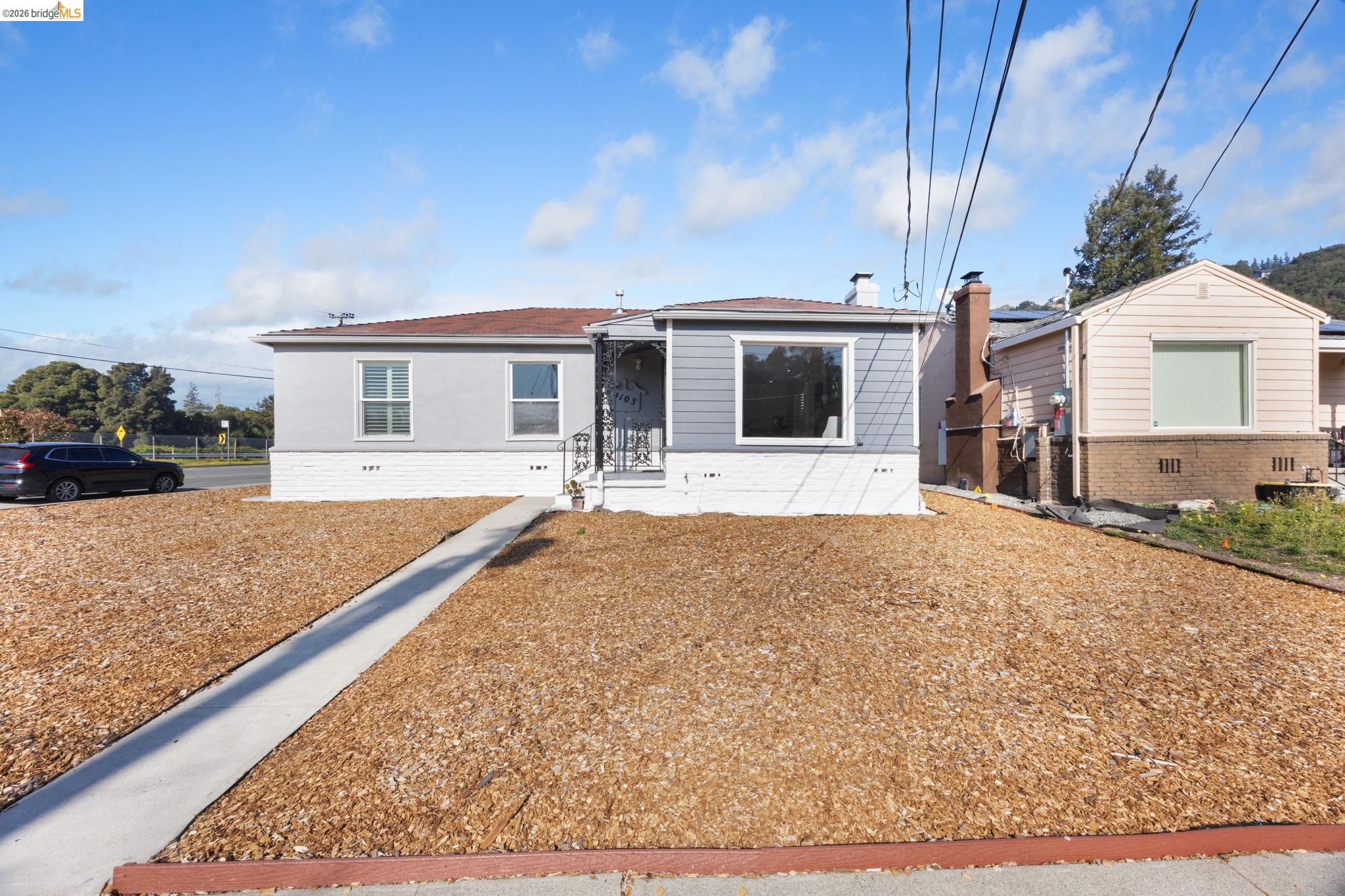 Front Image Thumbnail for EB41123461