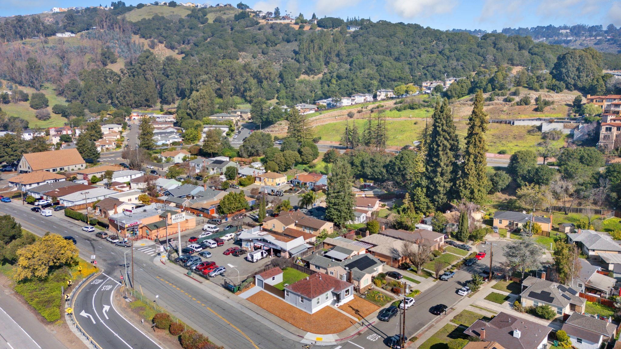 Detail Gallery Image 18 of 19 For 4103 Dickson Ct., Oakland,  CA 94605 - 3 Beds | 1 Baths