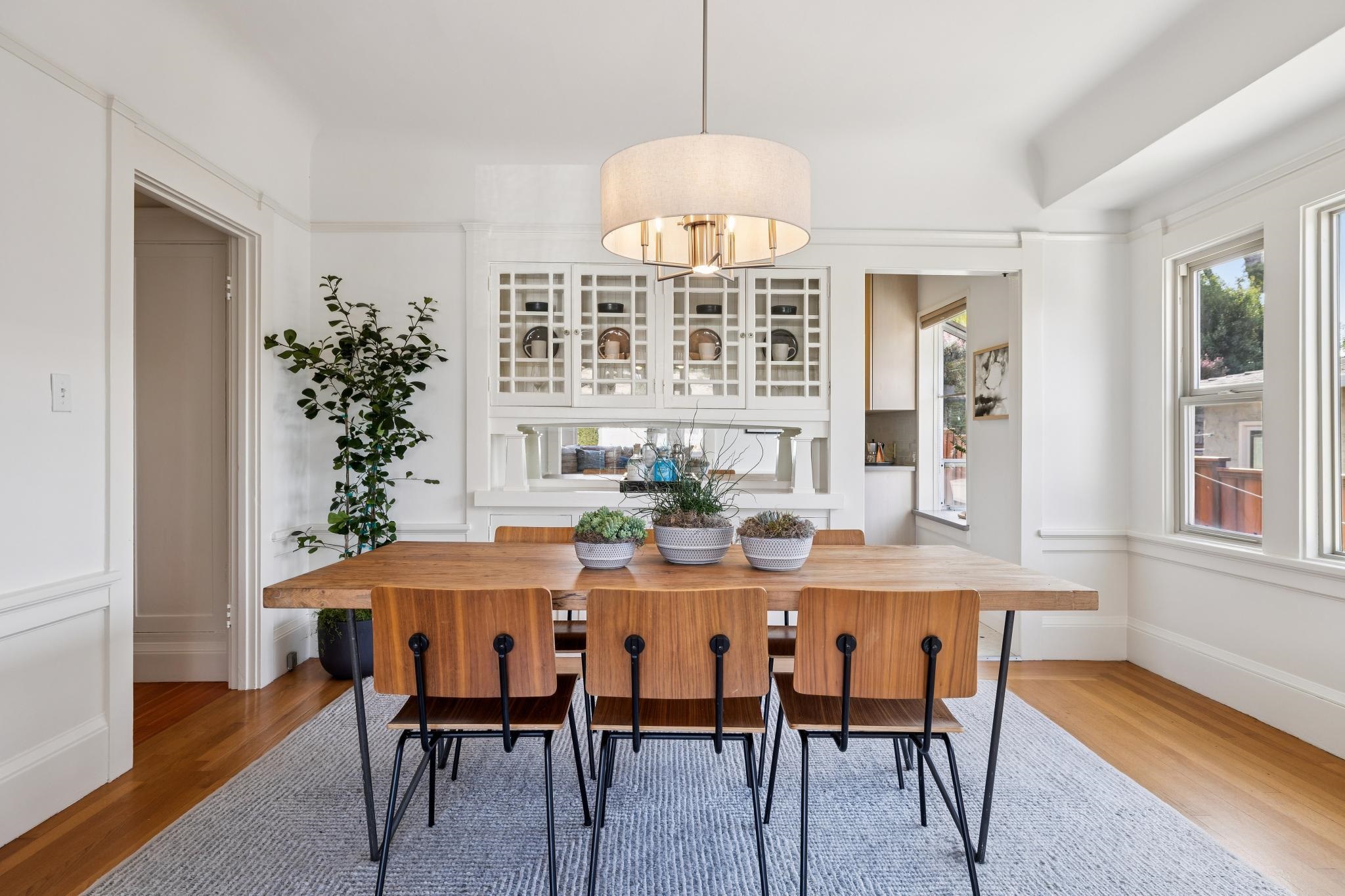 Detail Gallery Image 11 of 45 For 5622 Huntington Ave, Richmond,  CA 94804 - 4 Beds | 2/1 Baths